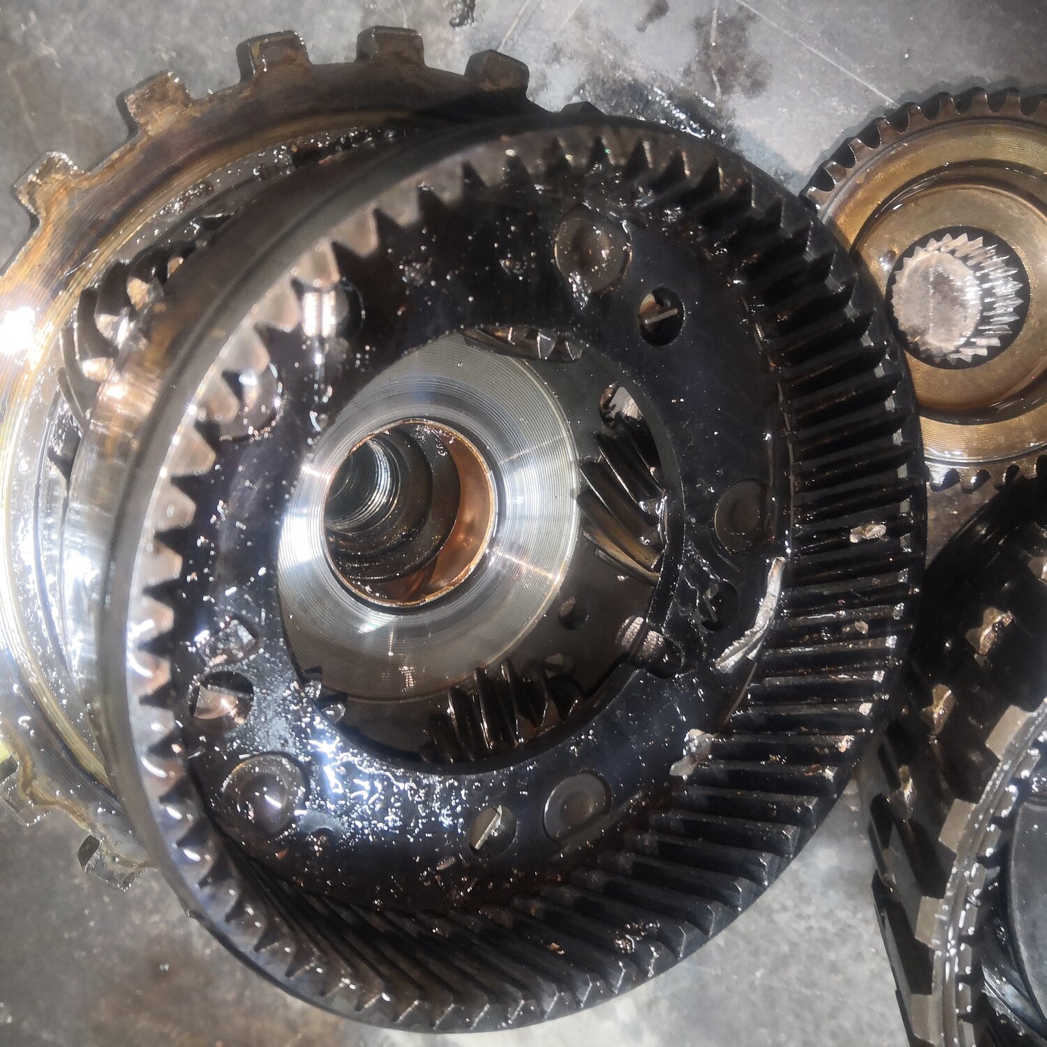 соренто 2005 раздатка хруст, коробка передач, акпп zf 4hp18 пежо дифференциал, корпус дифференциала акпп ix55, вторичный вал мкпп 1,5 лансер 10