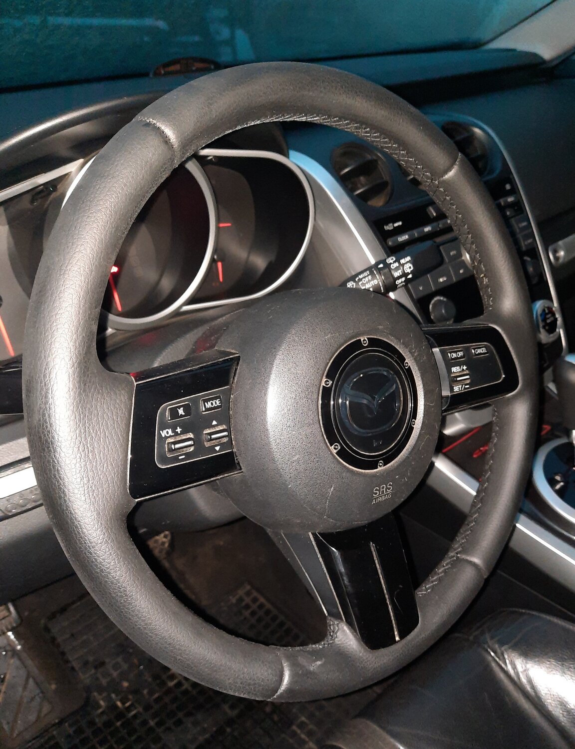 руль mazda cx-7, руль мазда сх7, drive2 mazda cx7 оплетка рулевого колеса, mazda cx-7, 2008 руль, руль