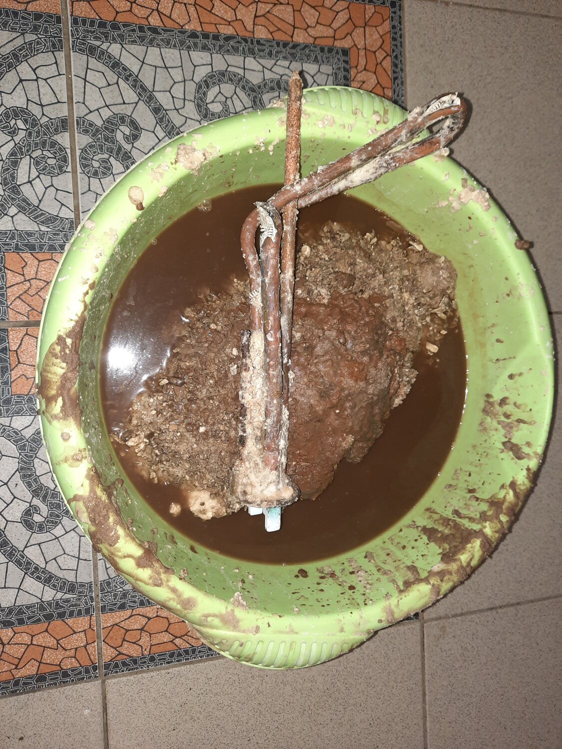 ржавчина в бойлере, слизь в водонагревателе, известковый налет в бойлере, водонагреватель уловитель накипи, взрыв водонагревательного бойлера