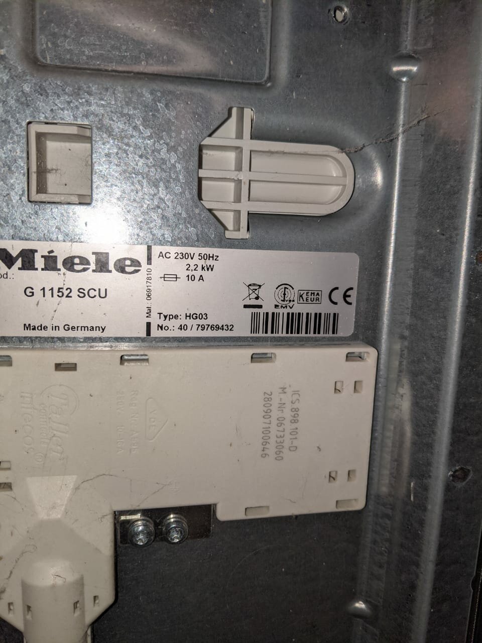 табличка, 42pfl7962d/12, atm блок f30, магнитола бентли gt обозначение разъемов антенн, бытовая техника