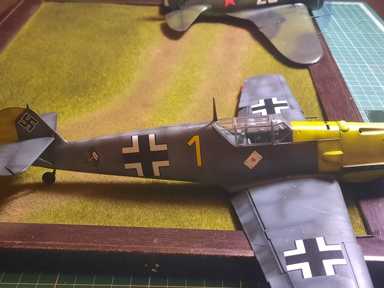 мессершмитт 109 диорама, messerschmitt bf.109f-4 вильгельм бальтазар, мессершмитт bf 109 f4 звезда, messerschmitt bf.109, мессершмитт-109 e1
