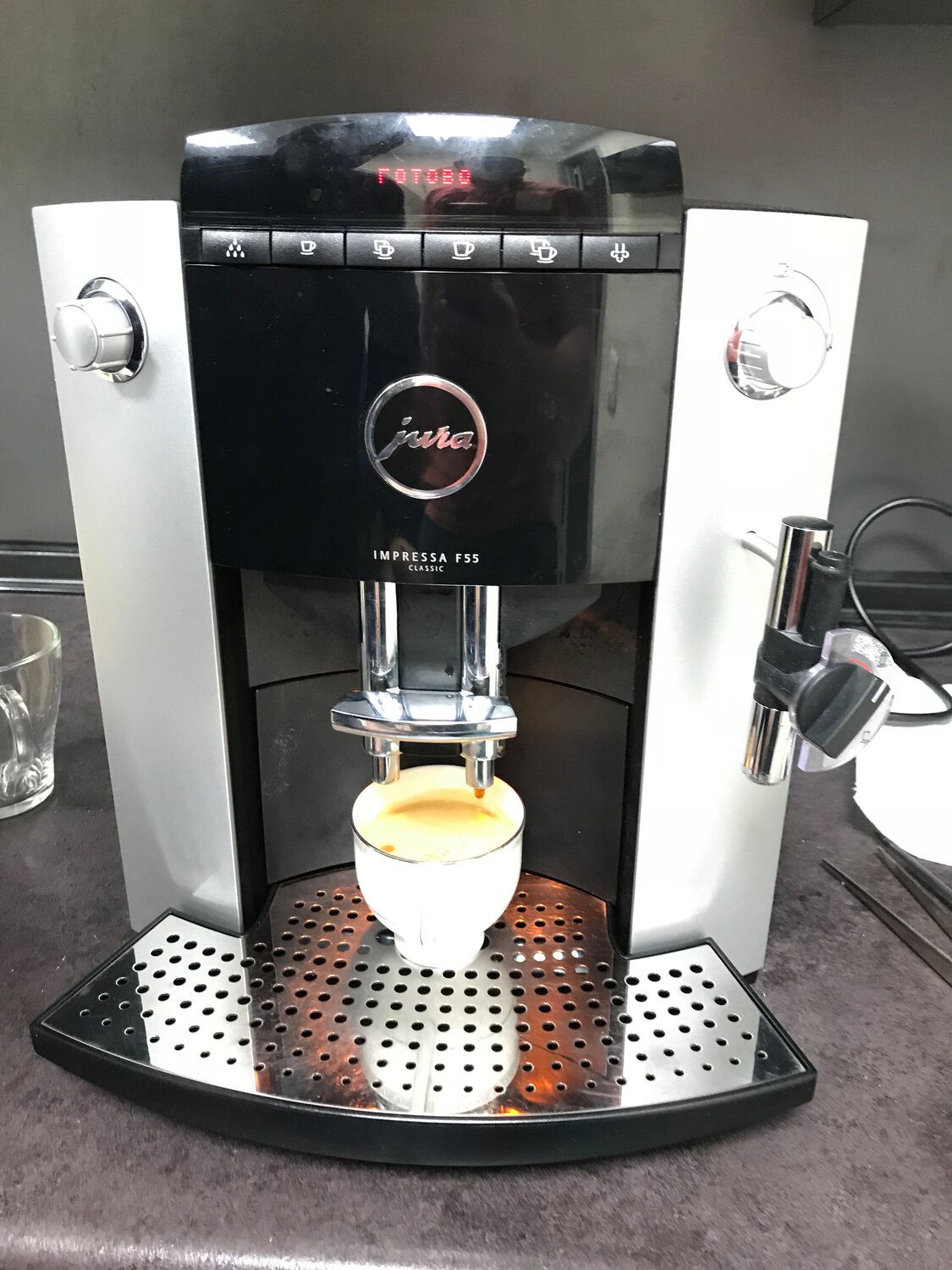 кофемашина impressa f50, кофемашина jura impressa f50 platinum, кофемашина jura f50, jura impressa f55 classic, jura impressa f50 вспениватель