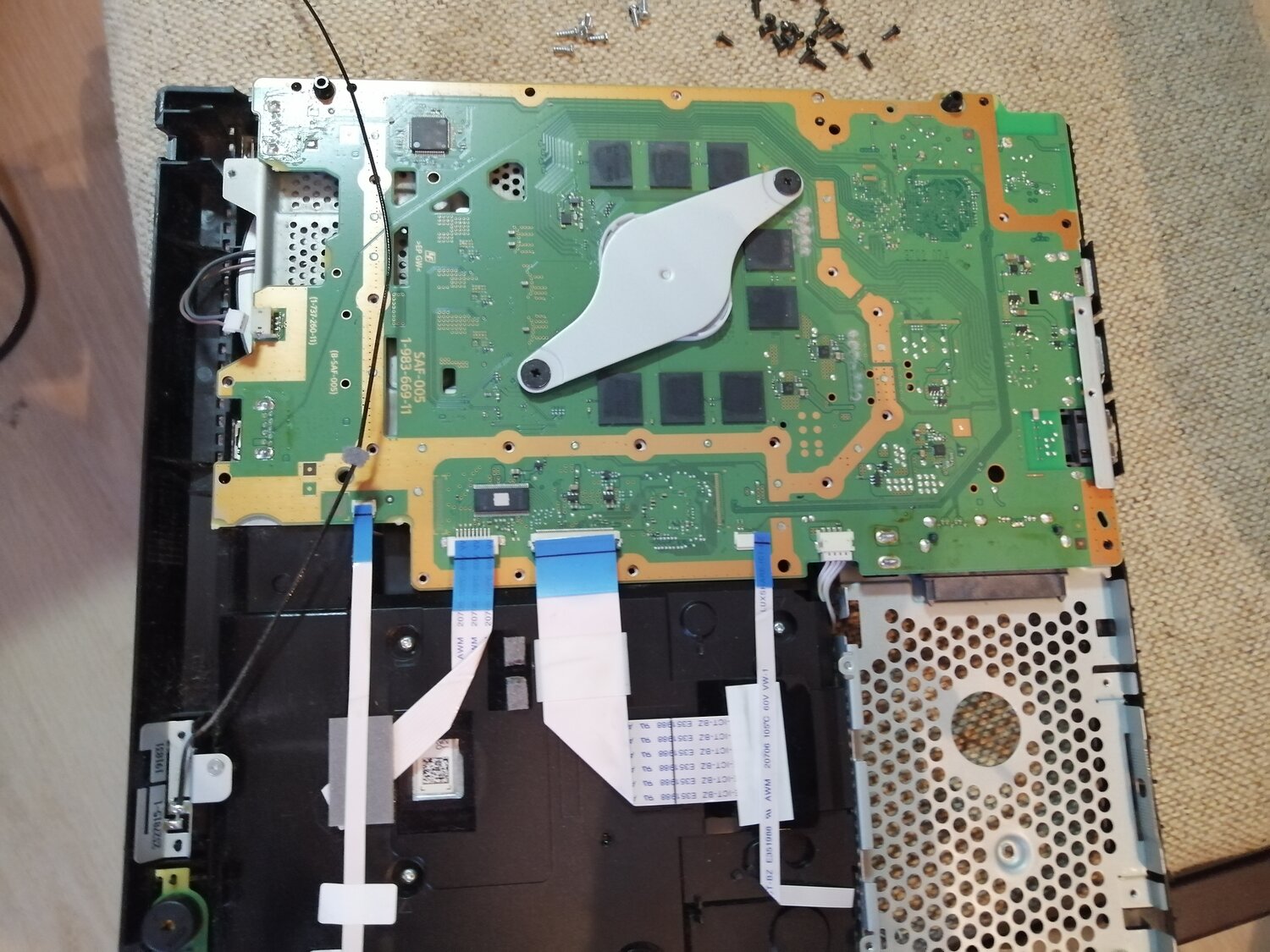 ps4 slim разобранная, разобранная пс4 слим, ps4 slim плата, ps4 slim disassembly, ps4 slim teardown