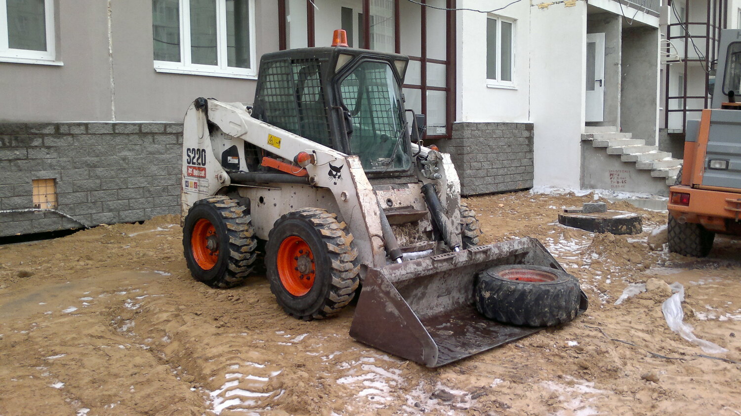 мини-погрузчик, бобкэт s175, погрузчик bobcat 585, погрузчик bobcat s175 унив.1-ковш, бобкэт s300