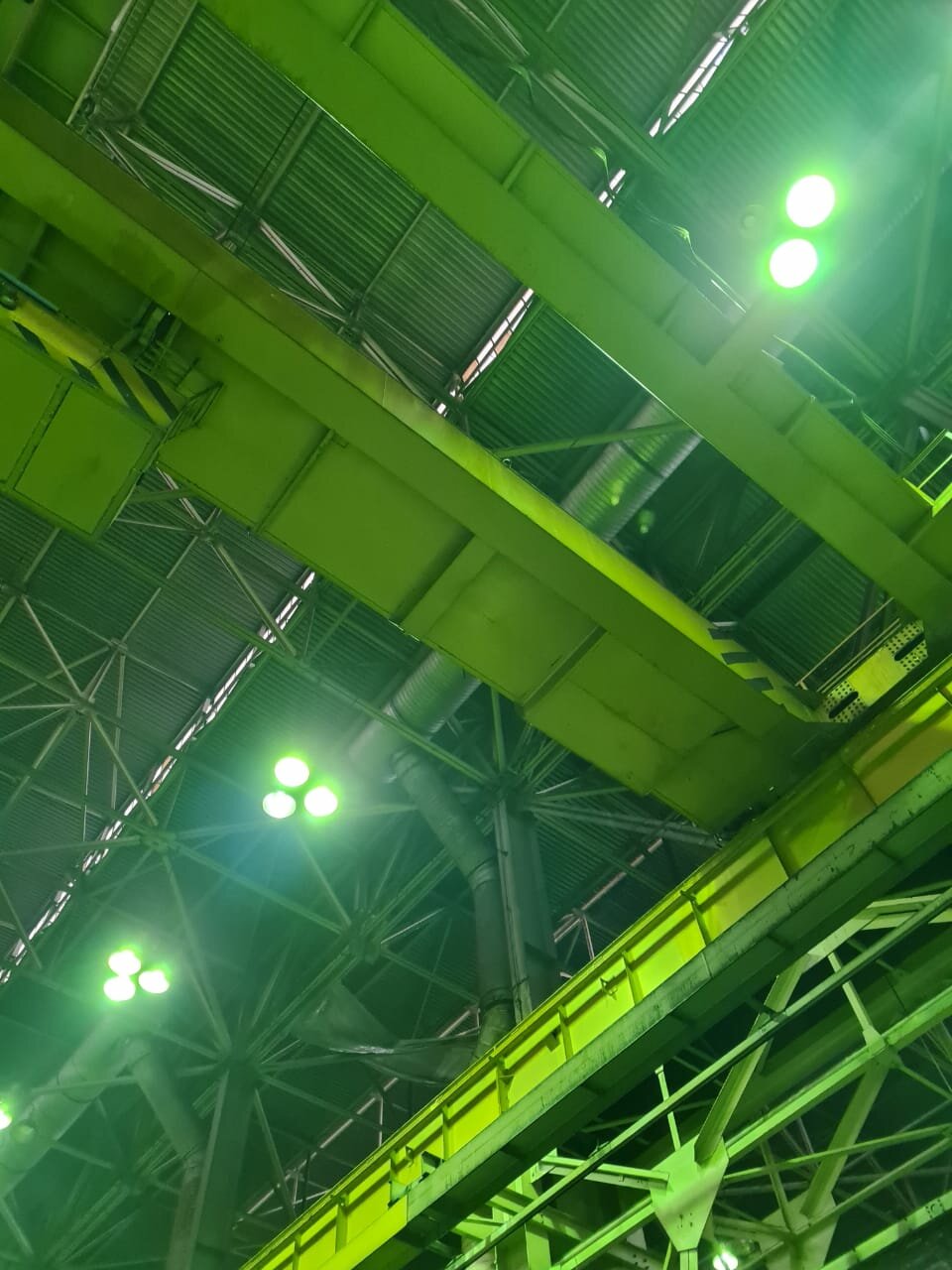 мостовой кран км5501, мостовой кран, мостовой кран 250т, сумз мостовой кран, виз сталь кран мостовой