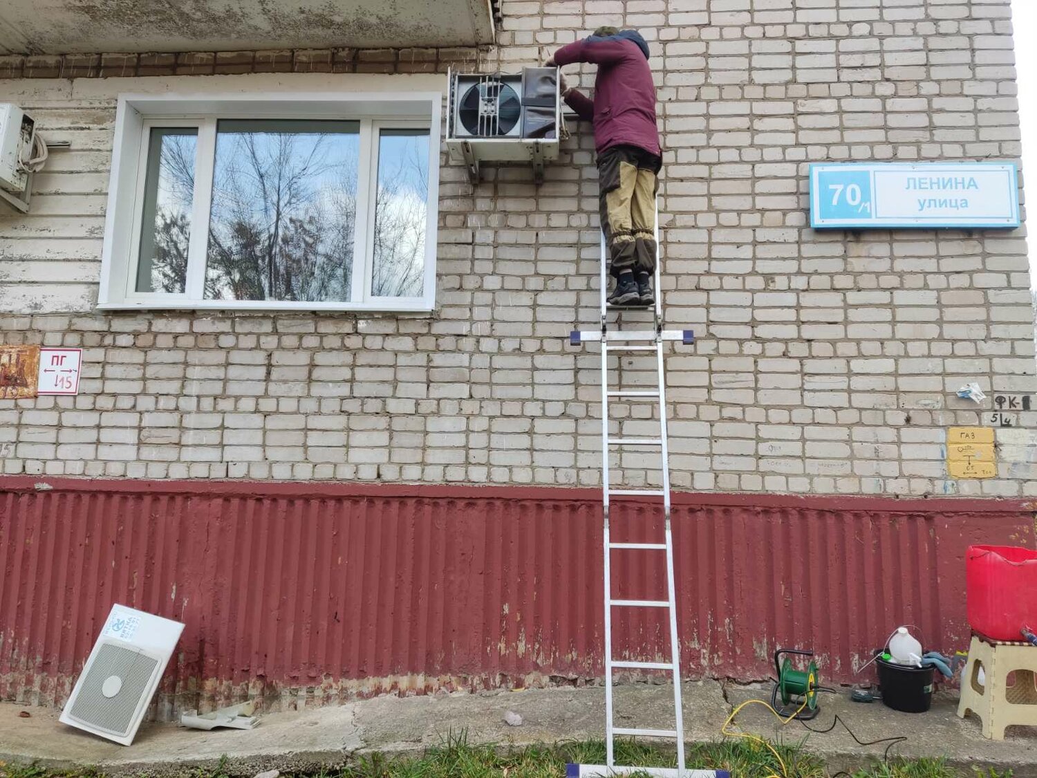 лестница выдвижная krause corda 2*11 012111, стремянка лестница corda 2х8 ступеней 010284, алюминиевая приставная лестница krause stabilo 9 перекладин, лестница раздвижная 4 метра, лестница krause corda