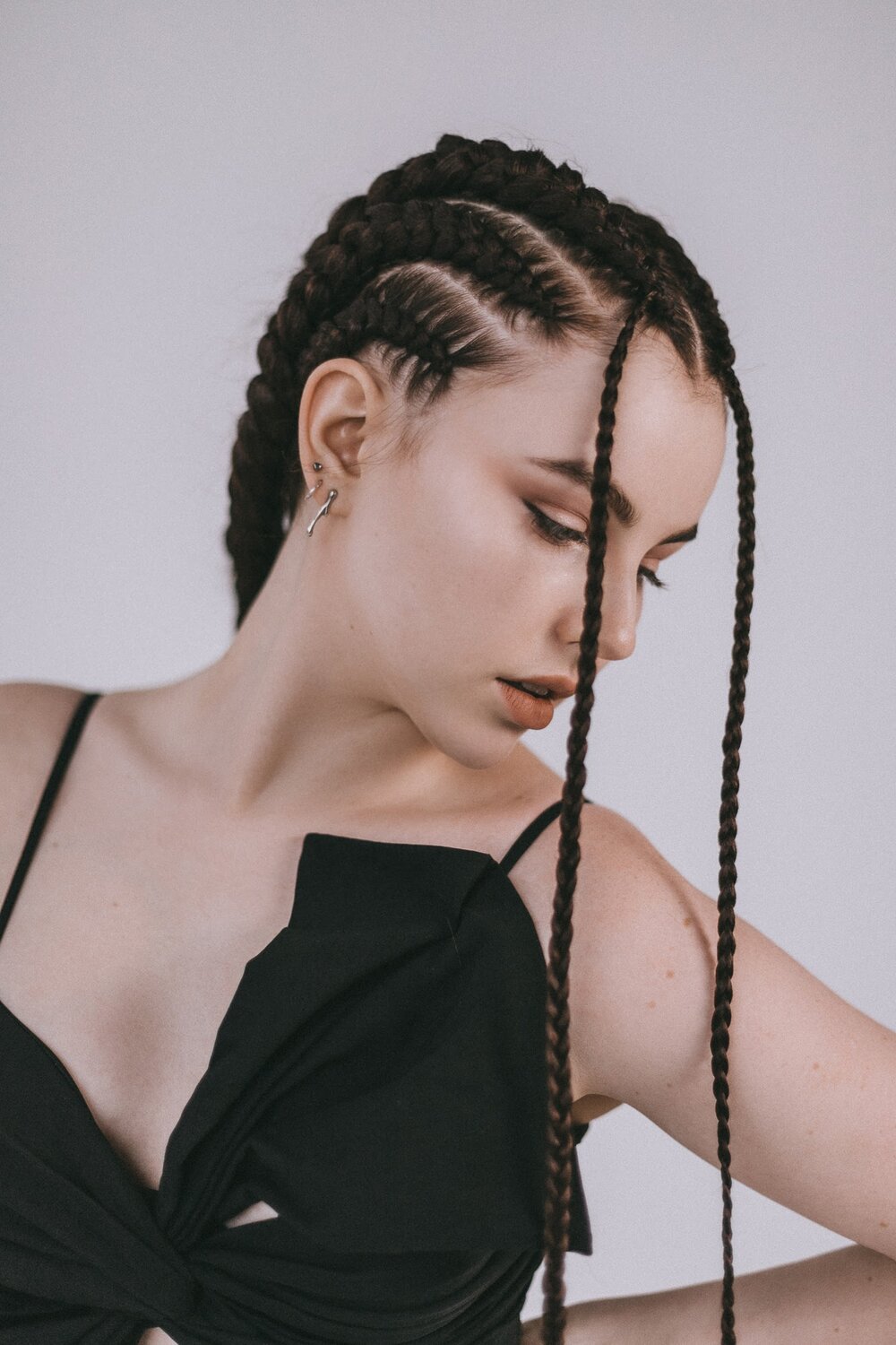 косички boxer-braids, красивая, французские косички брейды, классические косы мода 2021, человек