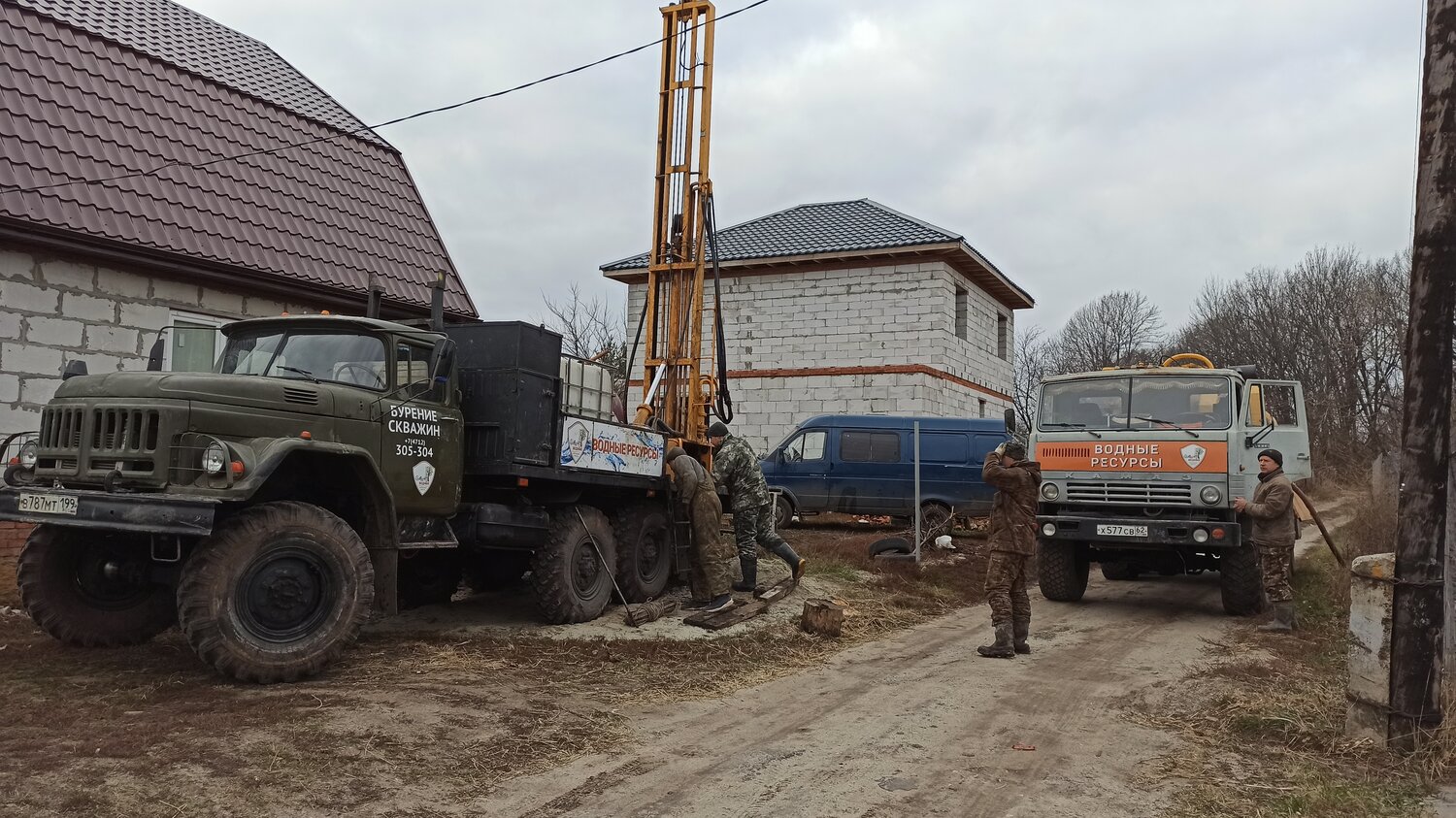 бурение скважин урал, буровая для скважин газ 66, урал 375 лесовоз, зил 6х6 буровая, бурение скважин на воду в калужской