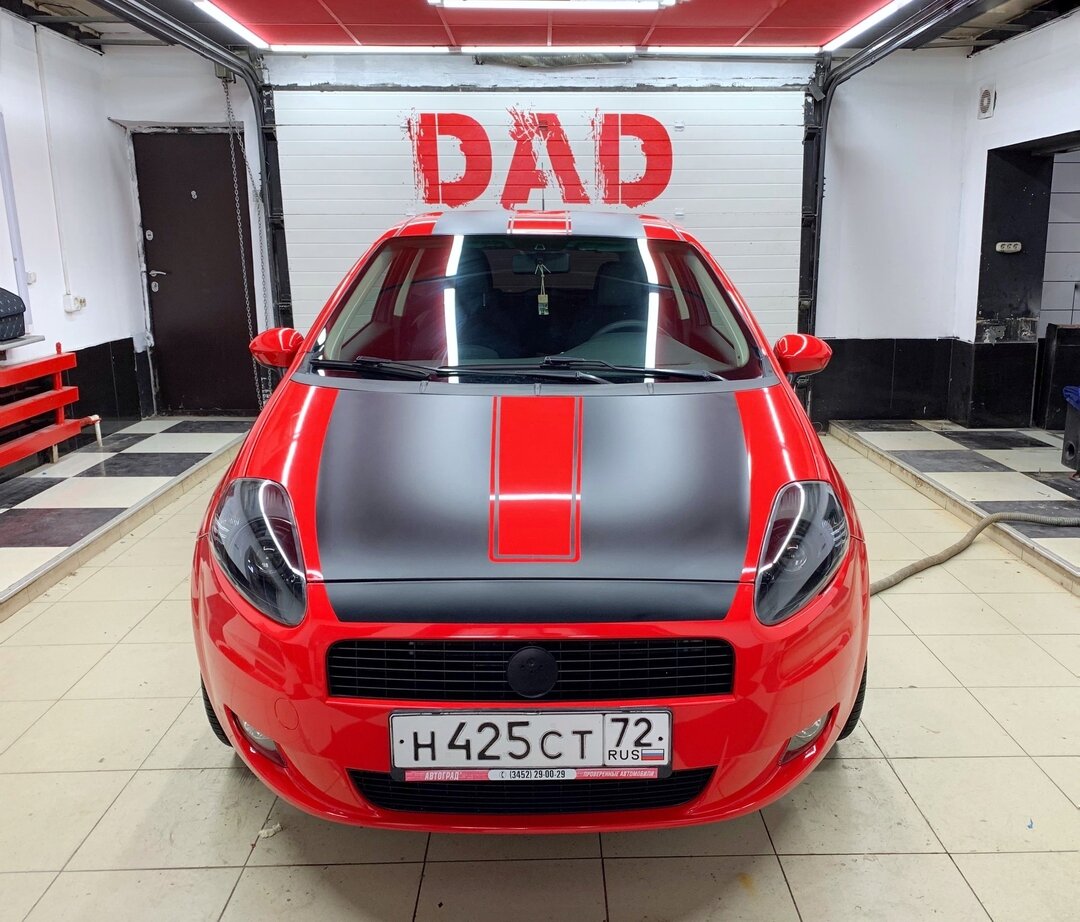 авто, автомобиль, красный порше панамера, автомобиль порше, Peugeot 208