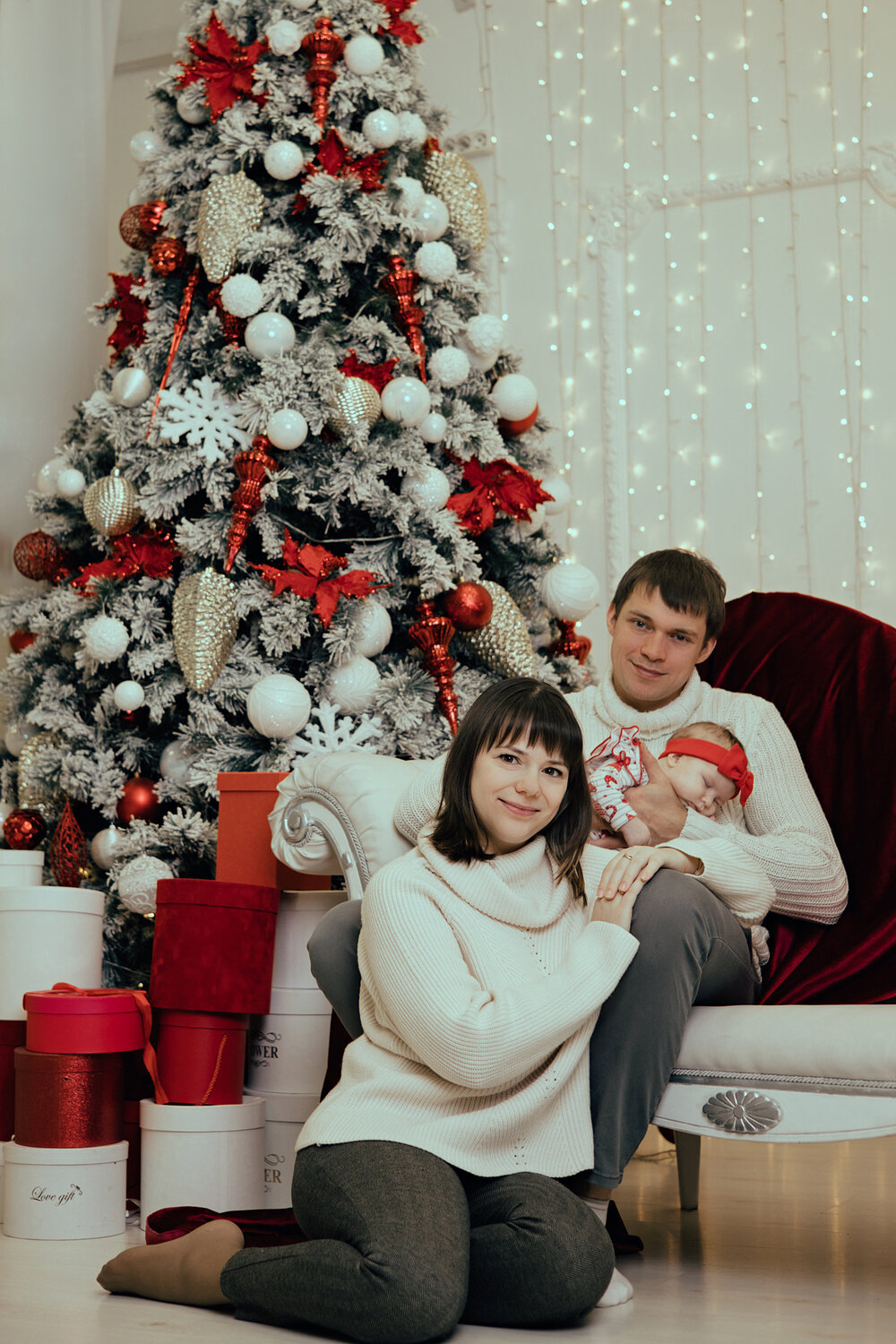 Семейная фотосессия с грудным ребёнком