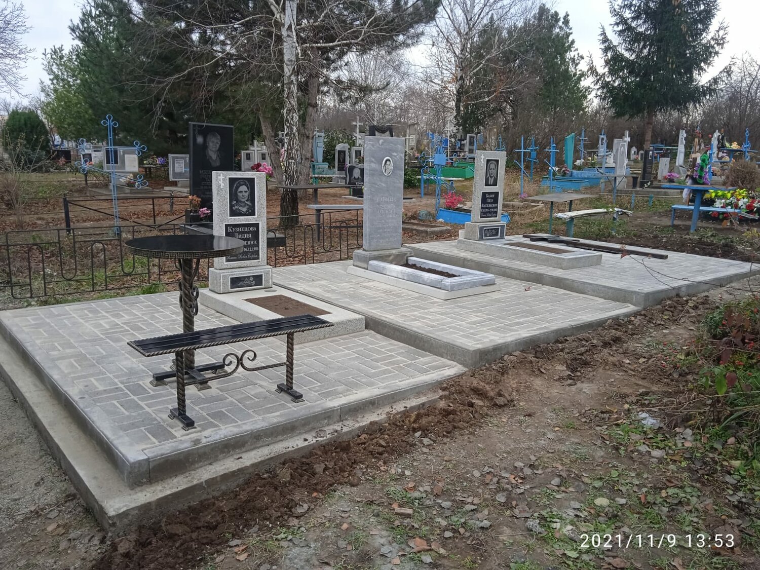 благоустройство мест захоронения, благоустройство могил, благоустройство захоронений, кладбище, обустройство могилы на кладбище