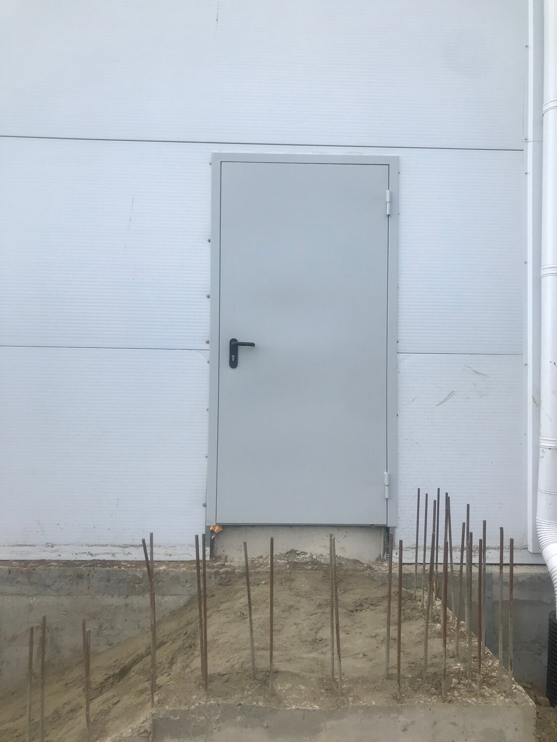 временные металлические двери, противопожарные двери, металлические двери, двери противопожарные с верхней фрамугой ei 60 двупольные, двери противопожарные 2420*1520