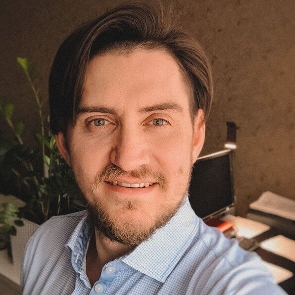 Евгений Савин