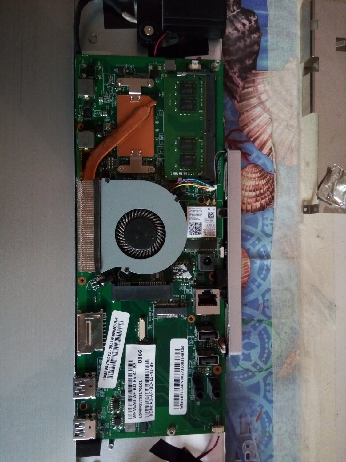 zn242gdk материнская плата, материнская плата для ноутбука, s510p материнская плата, материнская плата 10203-1 la56 mb 48.4jw06.011 на компьютере, материнская плата asus