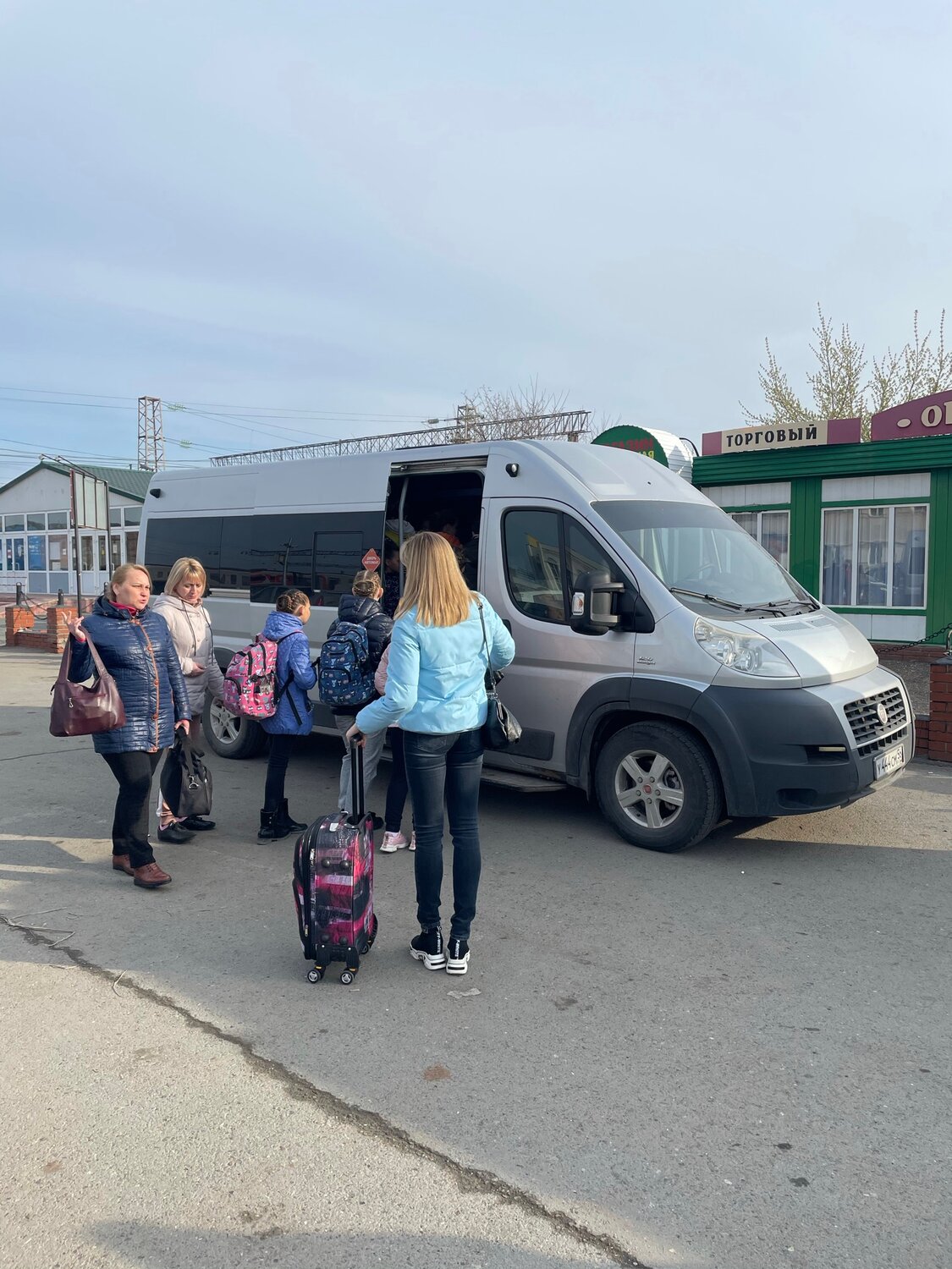 пассажирский транспорт, человек, транспортные средства, автобус, маршрутное такси