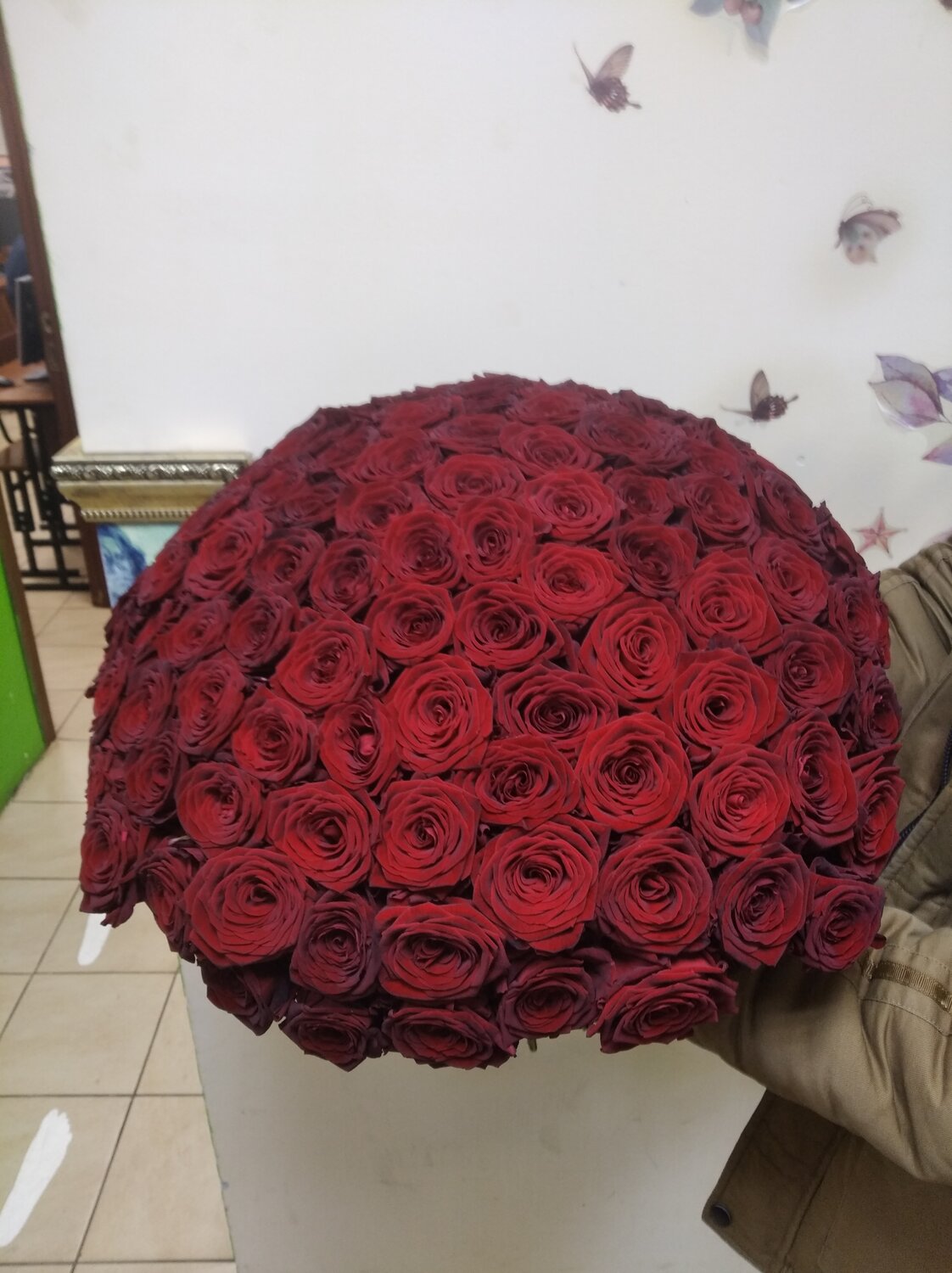 101 роза, букет из 101 розы, букет 101 роза, шикарный букет из роз, 51 роза