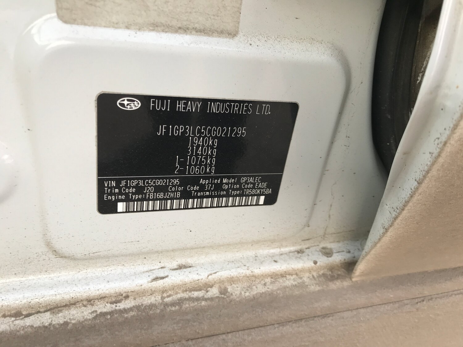 табличка, код краски, 2t3yfrev9gw258243 vin, автомобиль, табличка вин bmw 3 gt