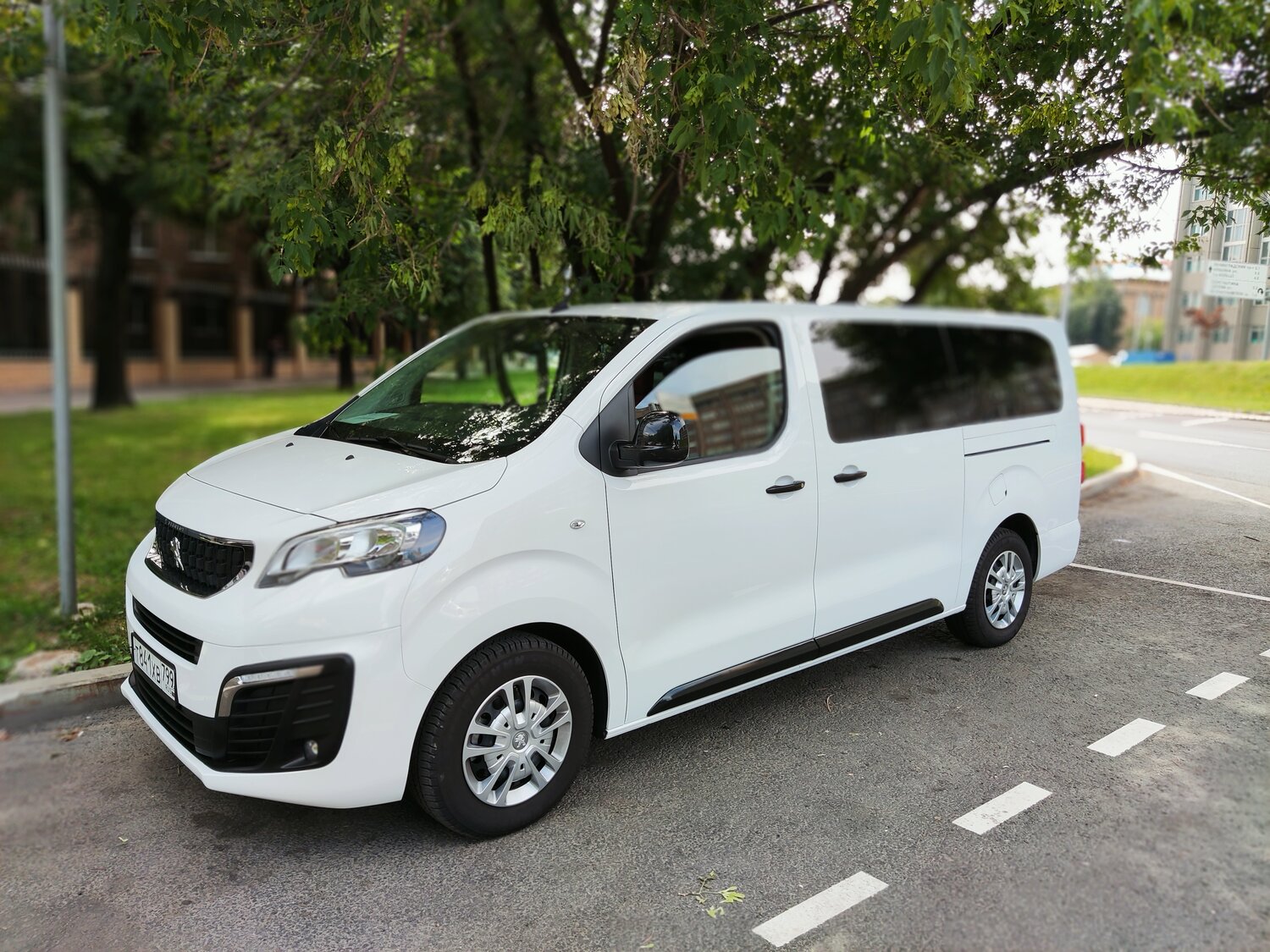 peugeot traveller белый, peugeot expert, citroën spacetourer белый, peugeot traveller, 2.0 (150 л.с.), Citroen C3 Picasso I Рестайлинг