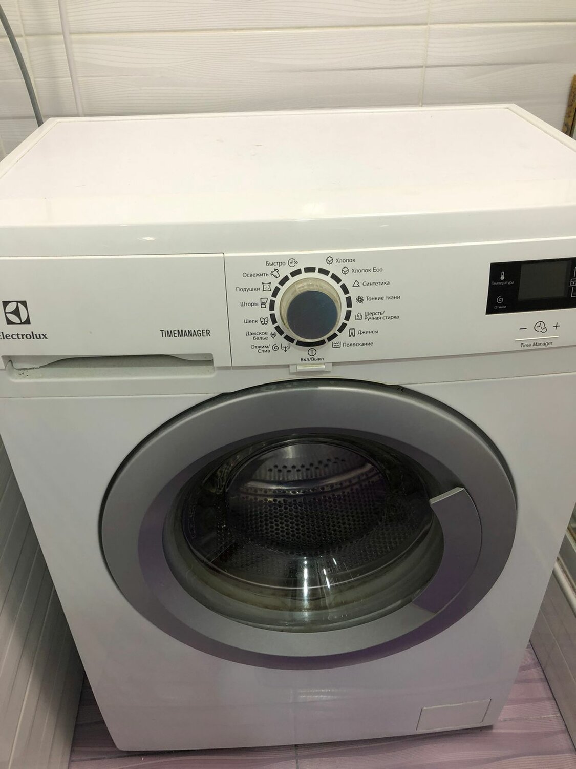 стиральная машина electrolux, узкая стиральная машина, техника, стиральная машина электролюкс, стиральная машина бу