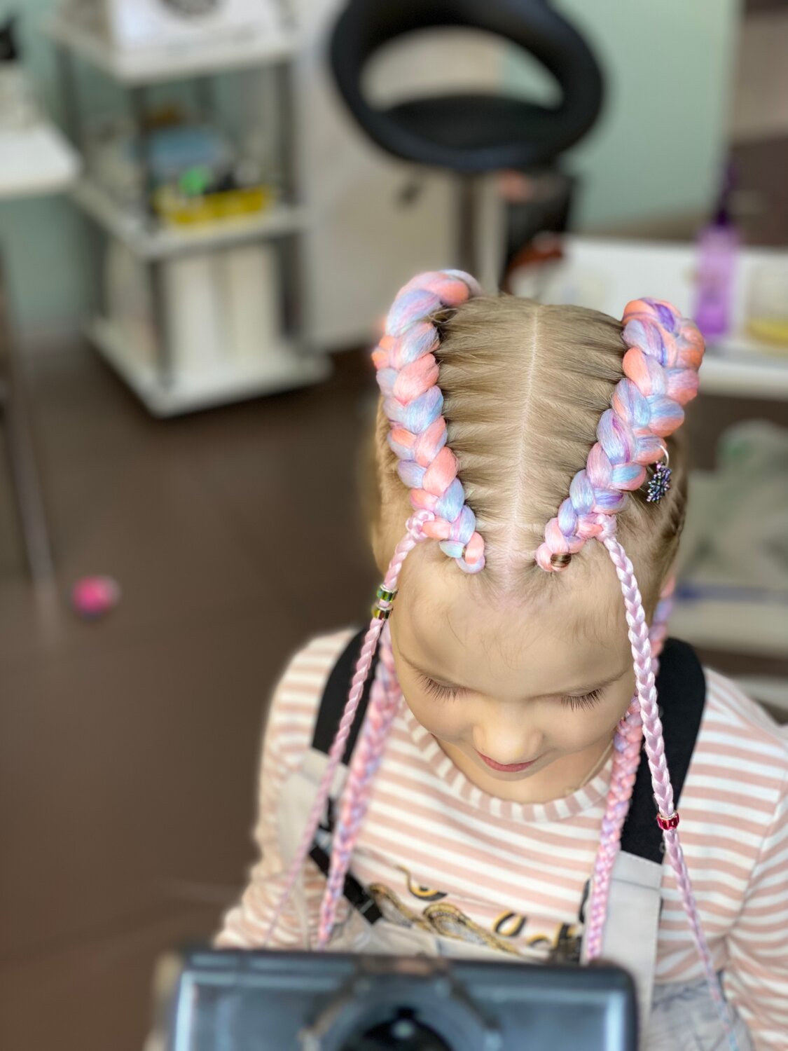 прически с канекалоном, косы с канекалоном, брейды косы с канекалоном детские, брейды с канекалоном, плетение кос с канекалоном