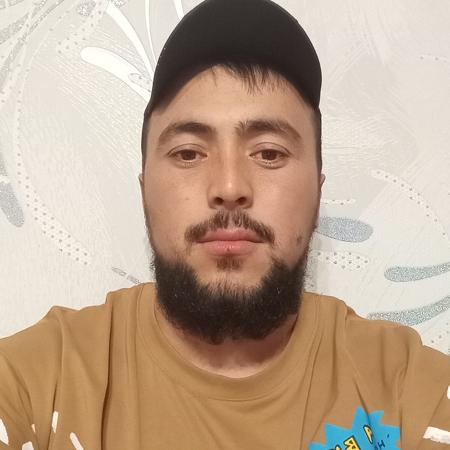 Ашраф Пардаев
