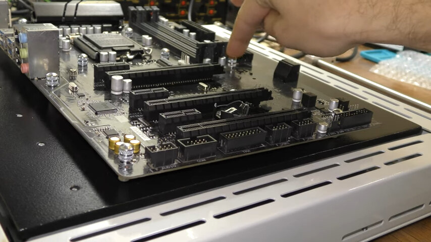материнская плата asus, материнская плата gigabyte, asrock z370 pro4, материнская плата pci express 3.0, msi 970a sli krait edition