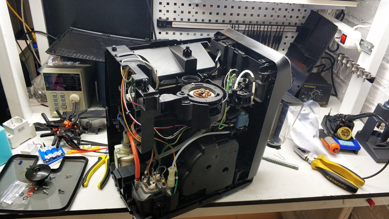 ремонт кофемашин, xp9000 krups, ремонтируют кофемашину, кофемашина bosch benvenuto, кофемашина unicum