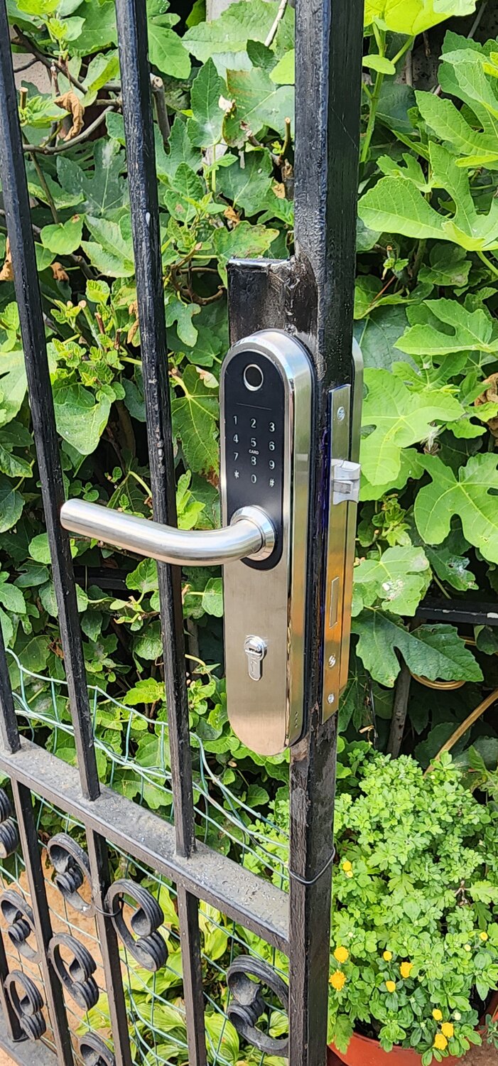 электронный дверной замок, умный дверной замок, электронный замок smart lock, дверной замок, биометрический замок l7000 s