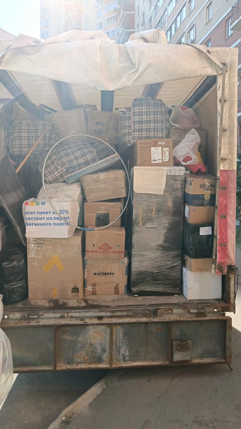 грузовик для перевозки вещей, газель для перевозки, гуманитарный груз, переезды грузчики, перевозка