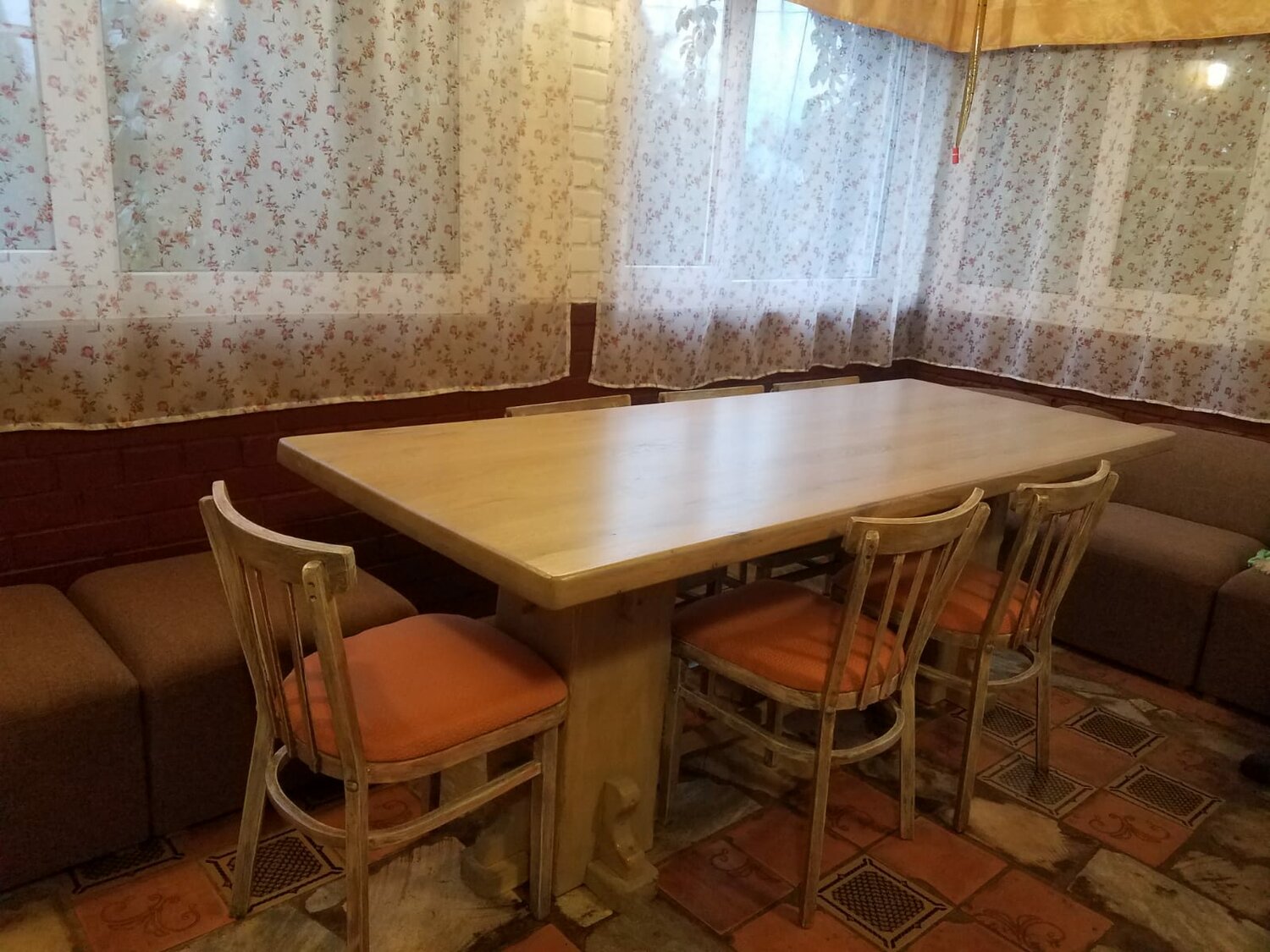 кухонные уголки, кухонный уголок бу, обеденная зона, обеденная зона дешевая, обеденная зона для кухни