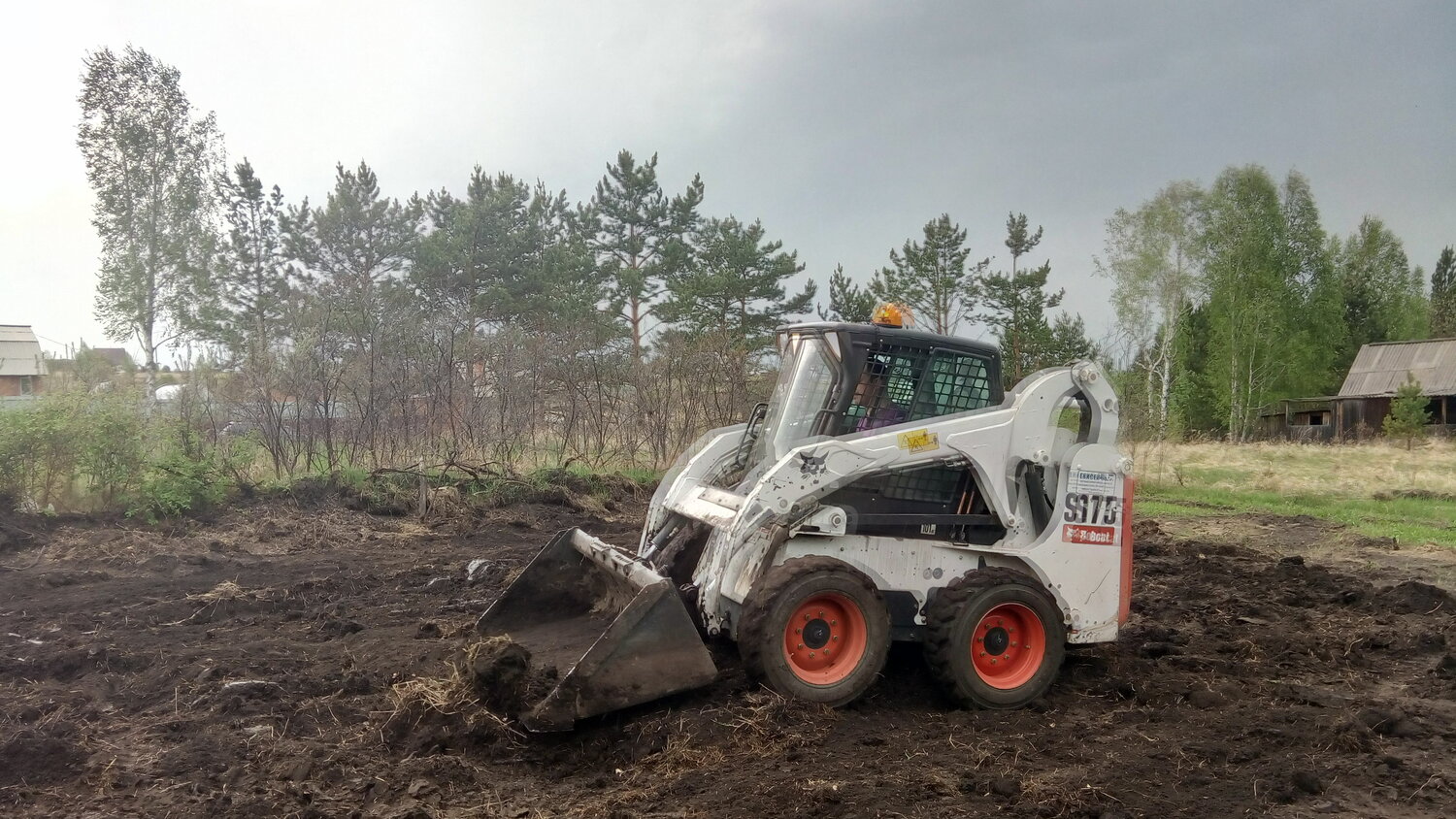 мини погрузчик bobcat, мини погрузчик бобкэт, погрузчик бобкэт, погрузчик bobcat, бобкэт трактор
