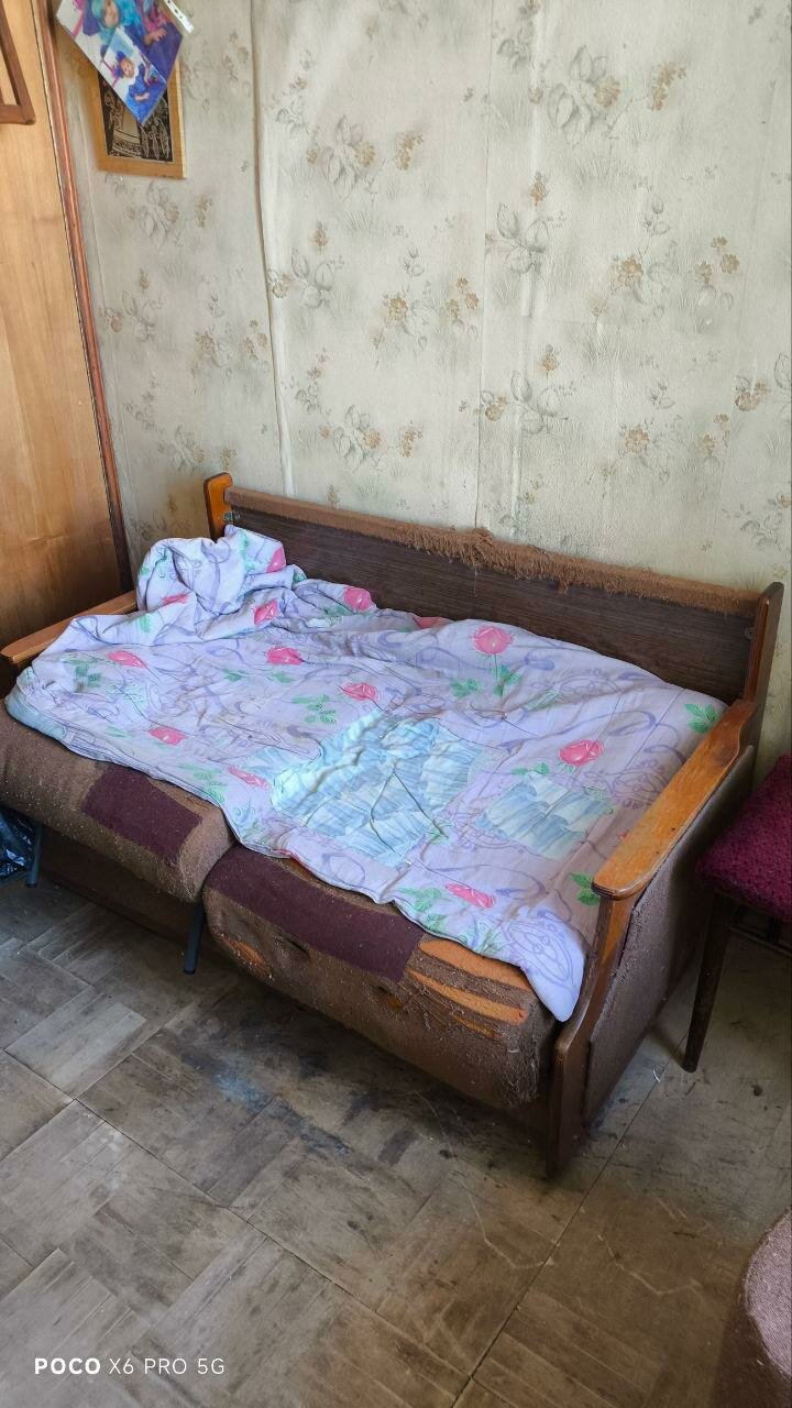 бу мебель, старые диваны, кровати, дивана, мебель для спальни