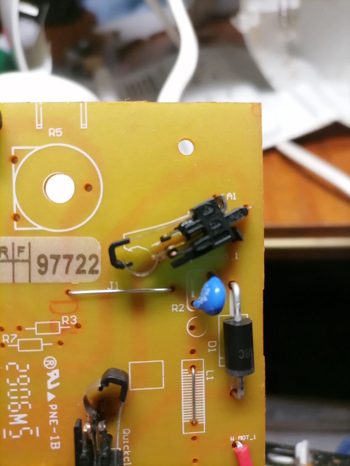 схема, схема платы, блока питания, резистор на плате, микросхема для