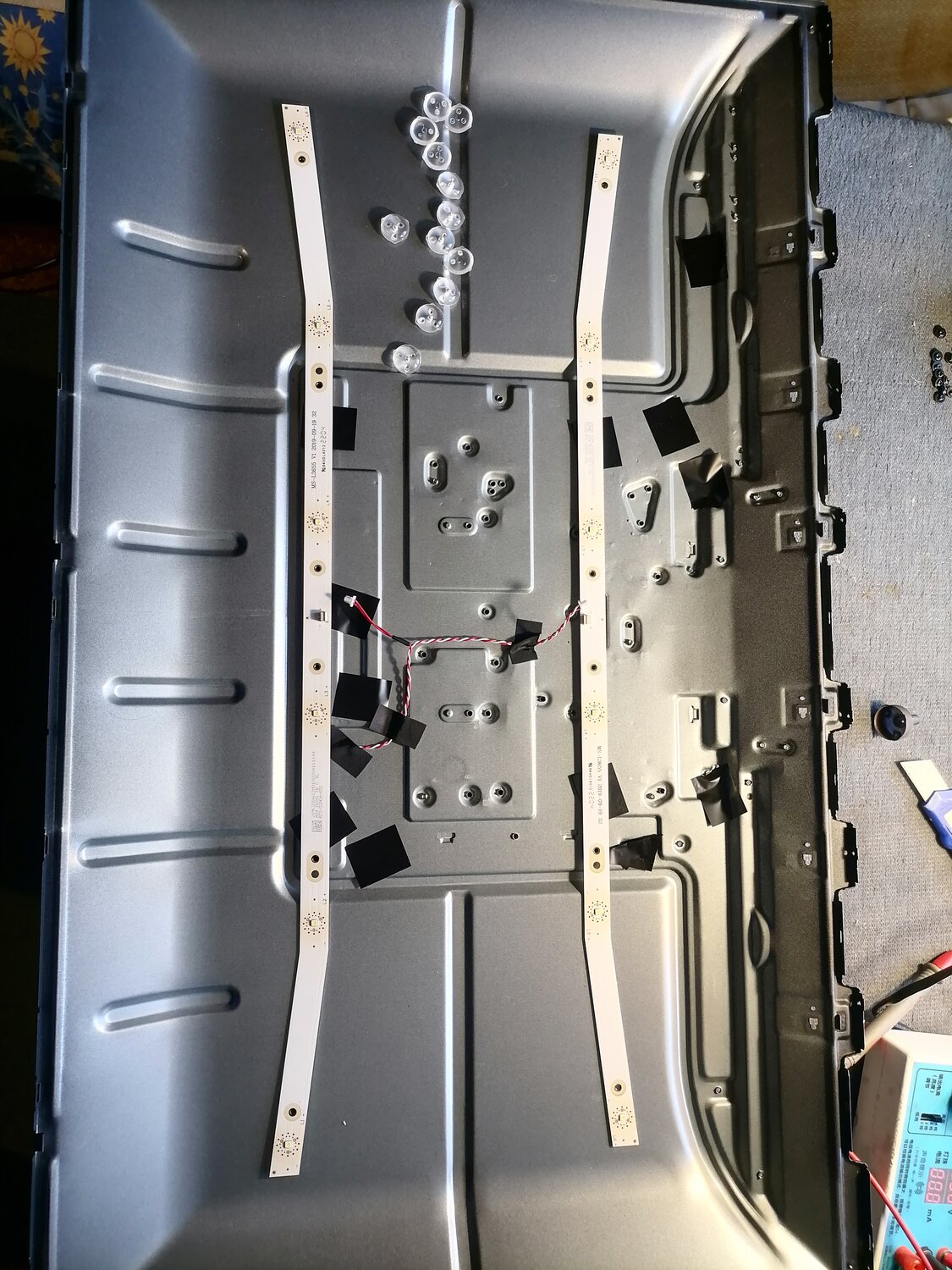 светодиодная подсветка телевизора, ремонт подсветки телевизора, led подсветка для телевизора, замена подсветки на телевизоре, подсветка телевизора