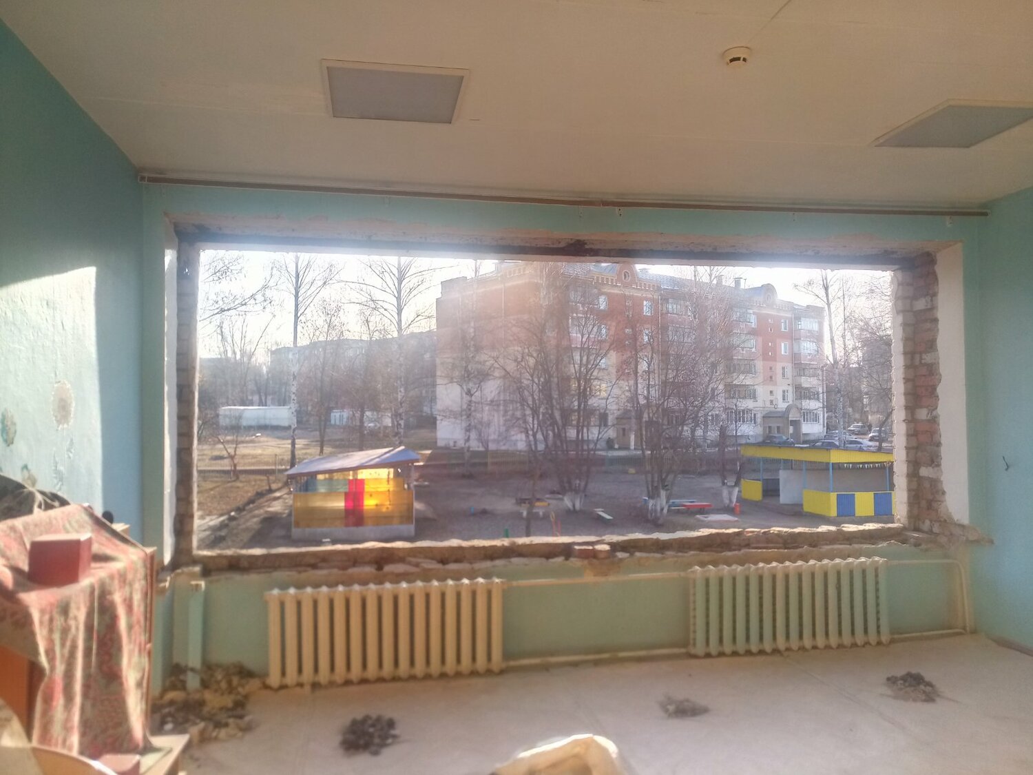 окна, квартира, комната, недвижимость, в доме