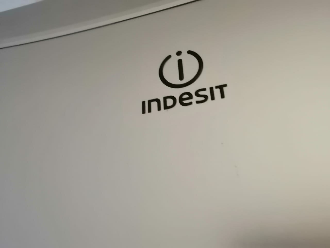 indesit, indesit логотип, бытовая техника, indesit st 14510, индезит (indesit) логотип холодильник