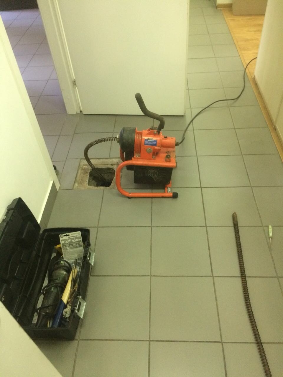 виброплита, техника, виброплита с перфоратора, оборудование, виброплита аренда севастополь