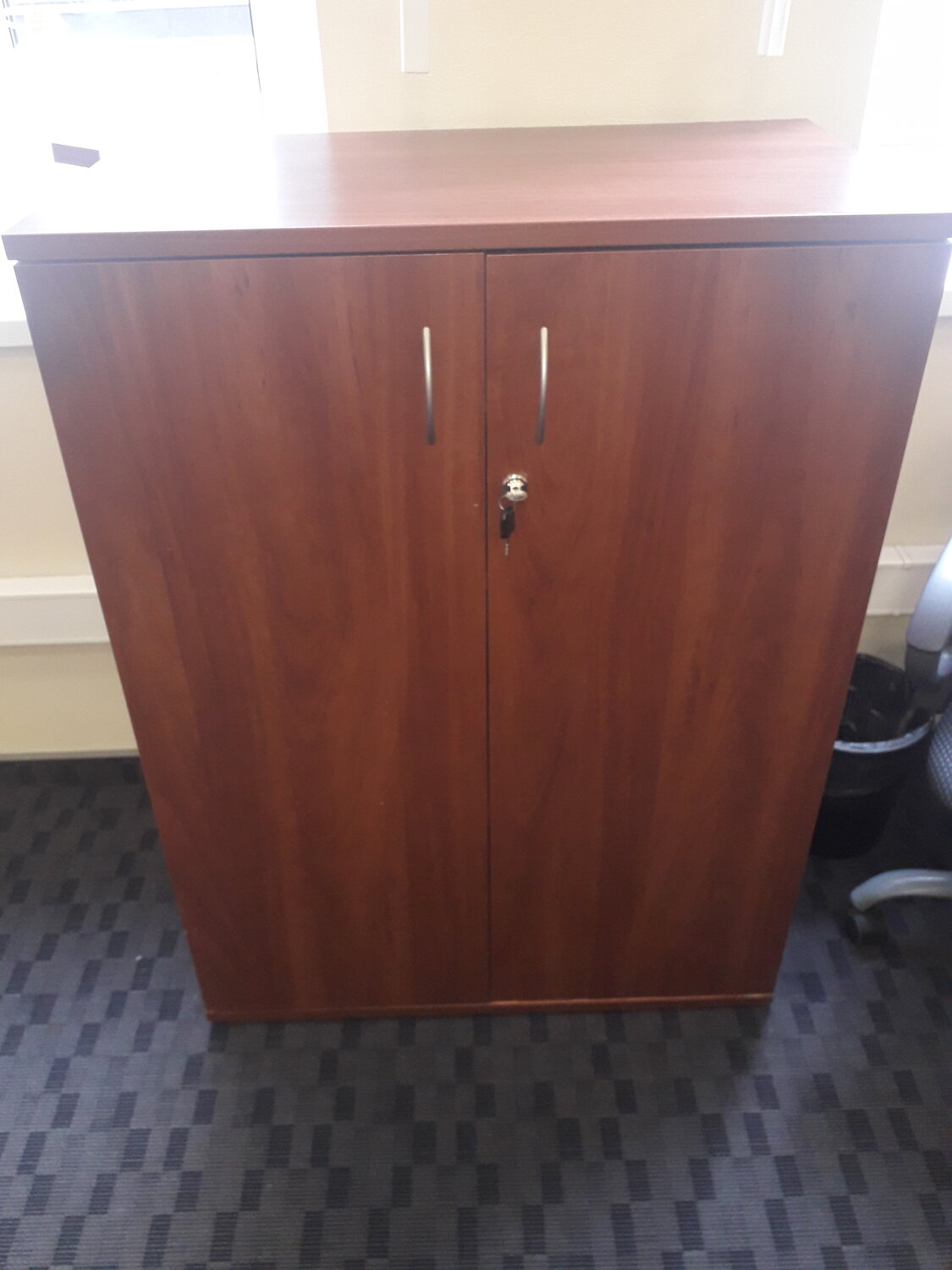 тумба, тумба с глухими дверками 800*450*750 мм, тумба комод, стол с тумбой, тумба офисная итальянский орех