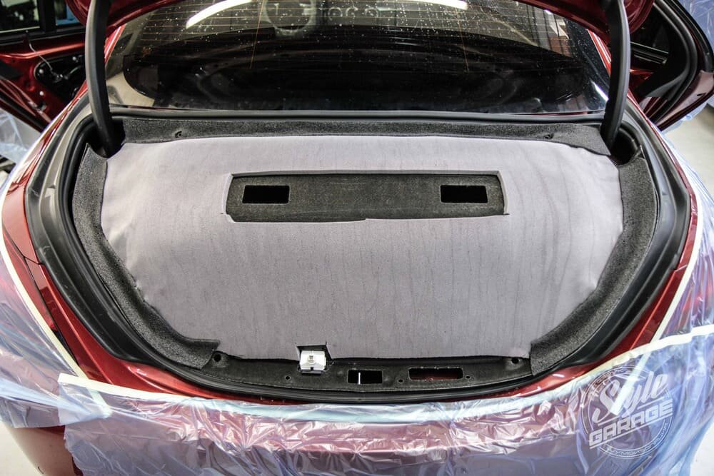 шумоизоляция мерседес w205, автомобиль, крышка багажника, габариты багажника камри 50, ширина багажника geely emgrand ec 7