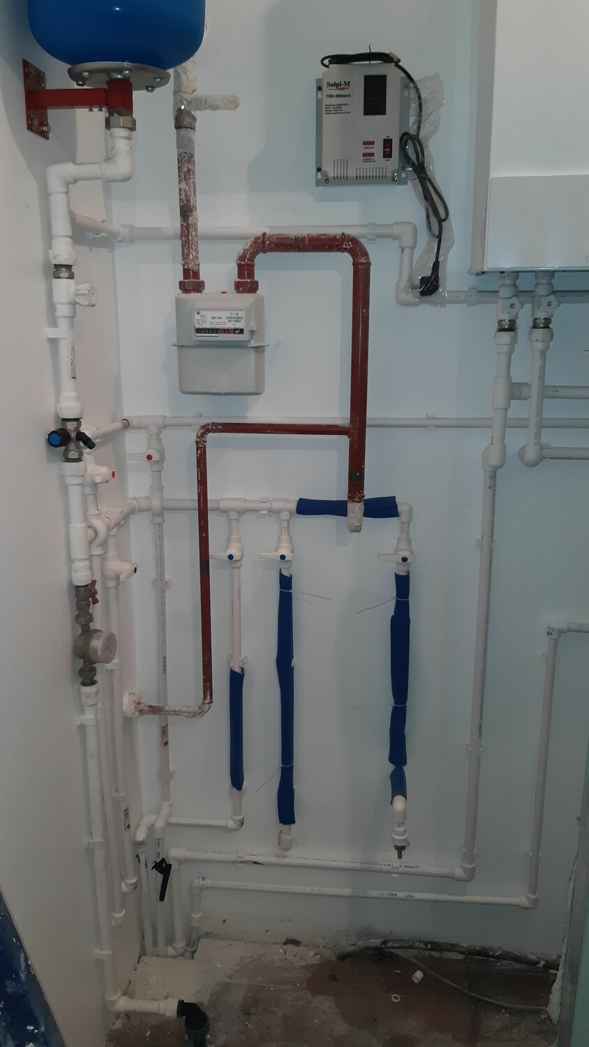 сантехника водопровод отопление, водоснабжение, водопровод в квартире от газового котла, обвязка отопления медными трубами, водоснабжение в частном доме