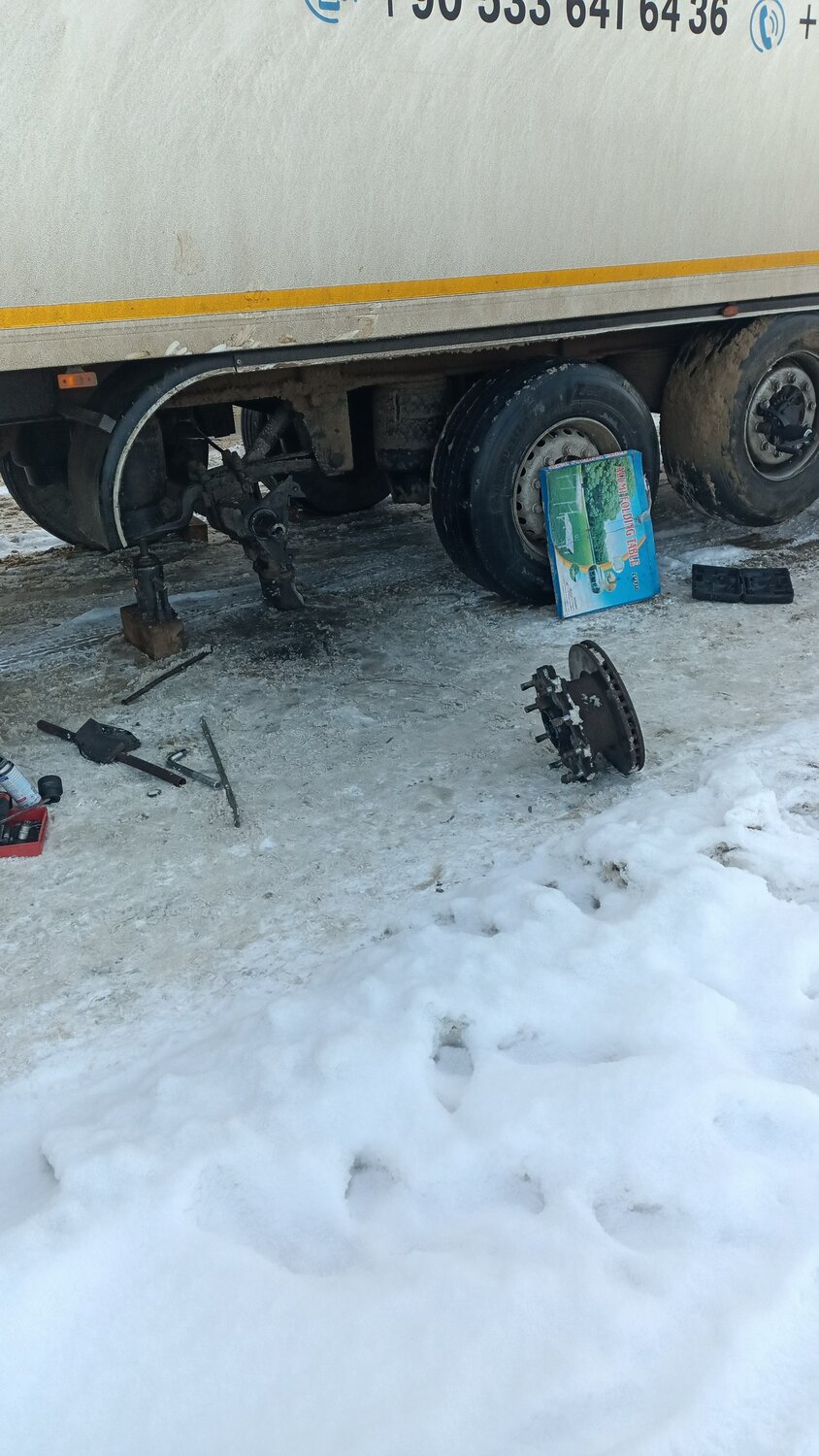 полуприцеп, прицеп грузовика, прицеп полуприцеп, фура, полуприцеп 934630, 2007 г. в.,