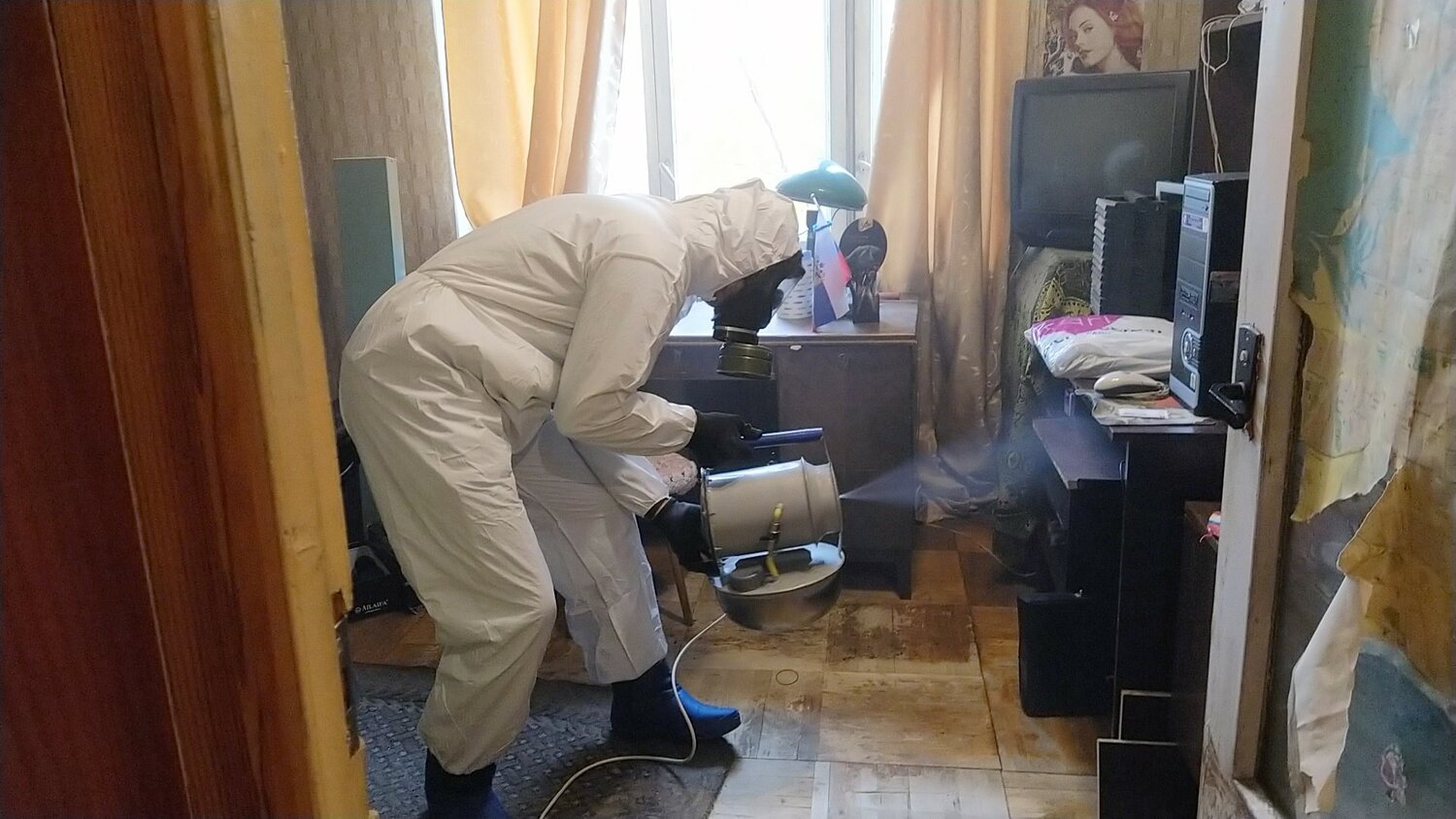 дезинсекция, холодный туман от клопов, дезинсекция от моли, уничтожение клопов, дезинсекция от кожееда