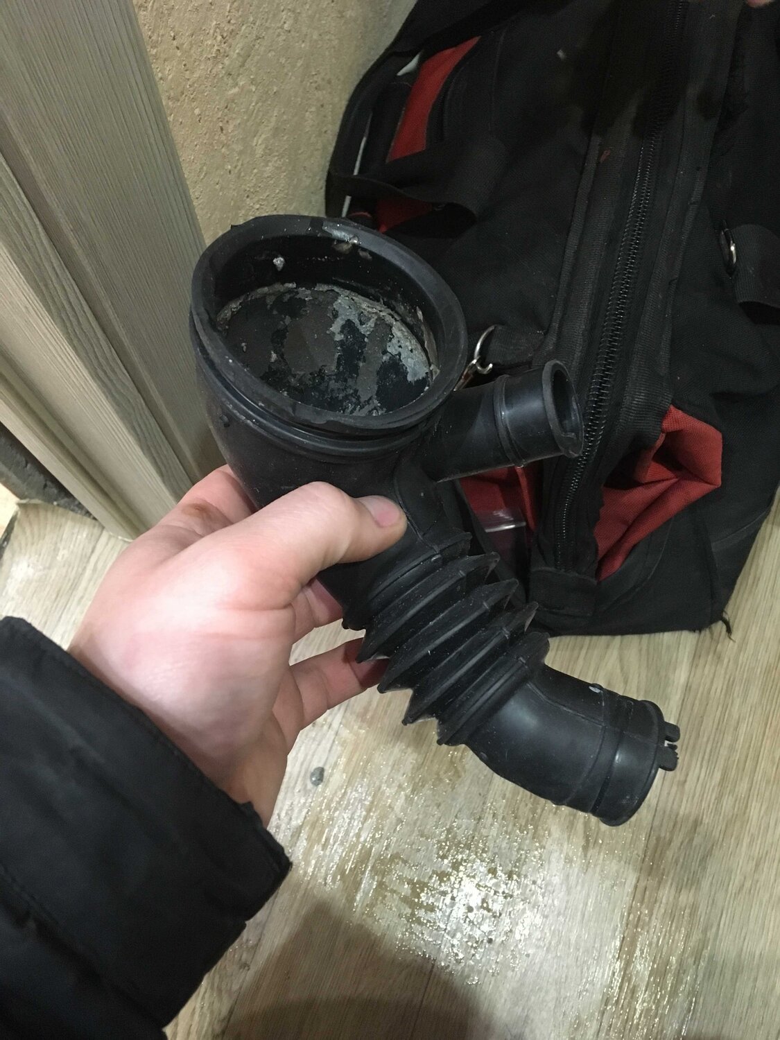 приёмный патрубок воздушного фильтра бмв е46, акцент воздушный патрубок, артикул патрубок гофра воздушного фильтра мерседес c180 компрессор, сливной патрубок на электролюкс, патрубок воздушного фильтра toyota camry acv40