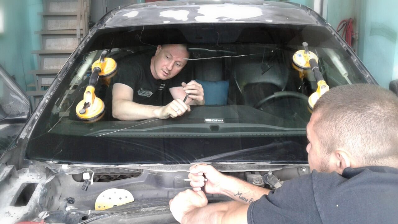 Замена лобового стекла в Москве - Замена автостекол - Ремонт авто: 120 ...