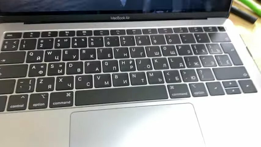 macbook pro, macbook pro 13 2016 без touch bar, macbook pro 2017 touch bar, macbook pro с тачбаром, ноутбук