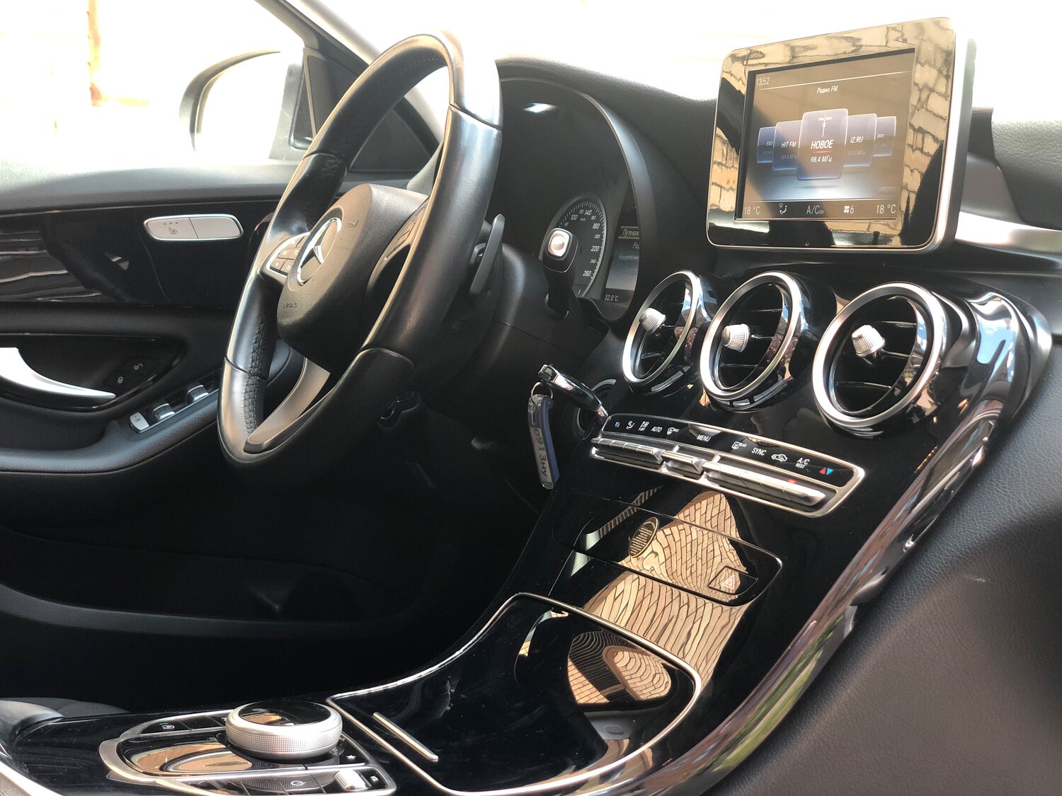mercedes w205 салон, mercedes benz c class w205 салон, mercedes-benz, мерседес с 180 черный салон, мерседес с200 coupe