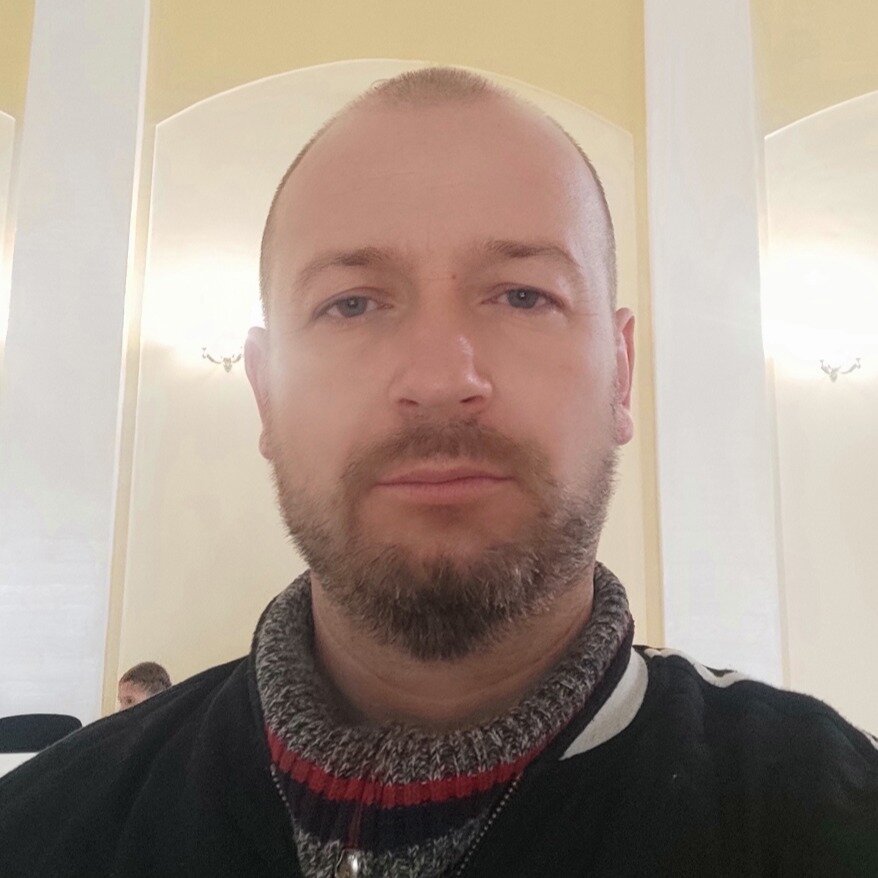 Артём Геннадьевич Б.