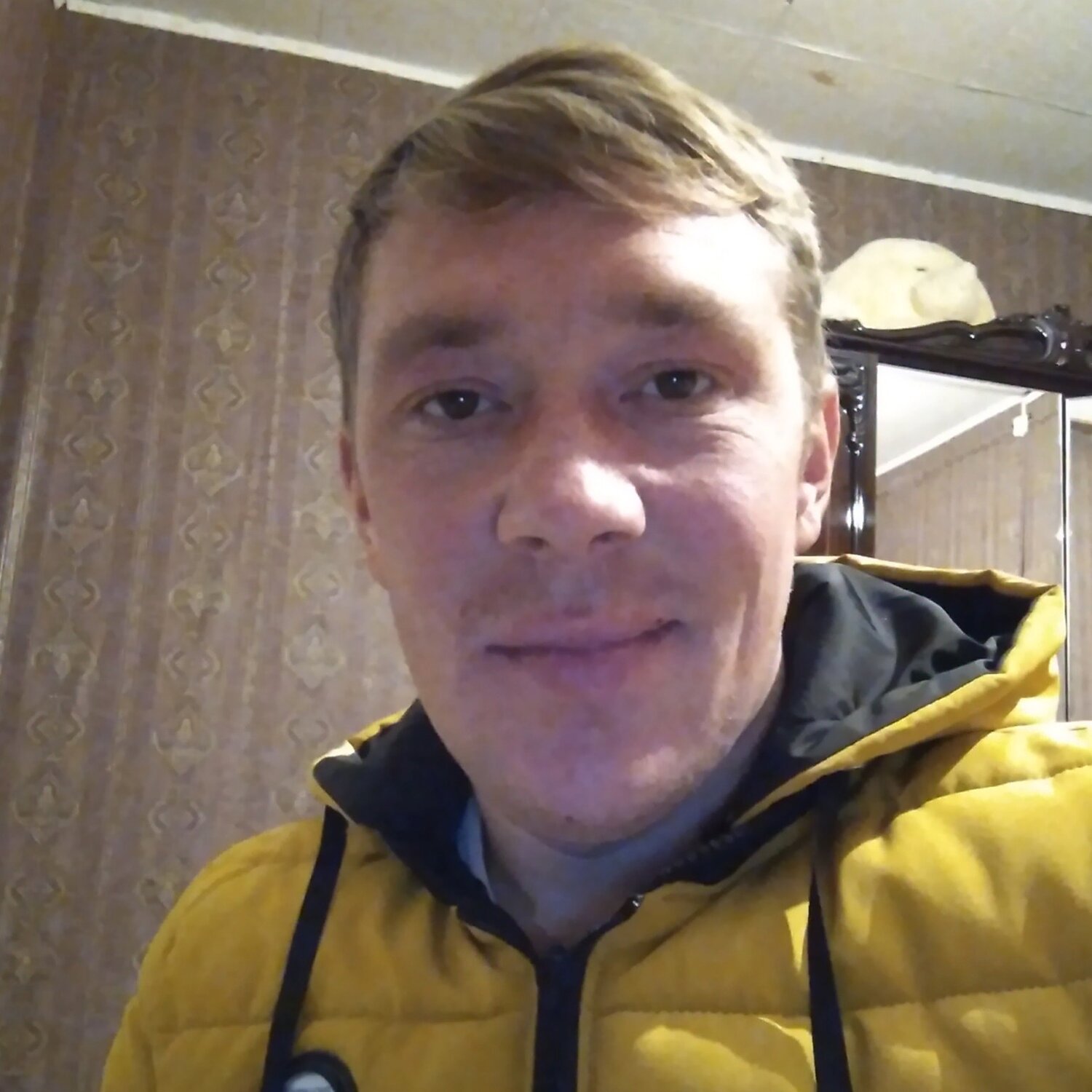 Александр Михай
