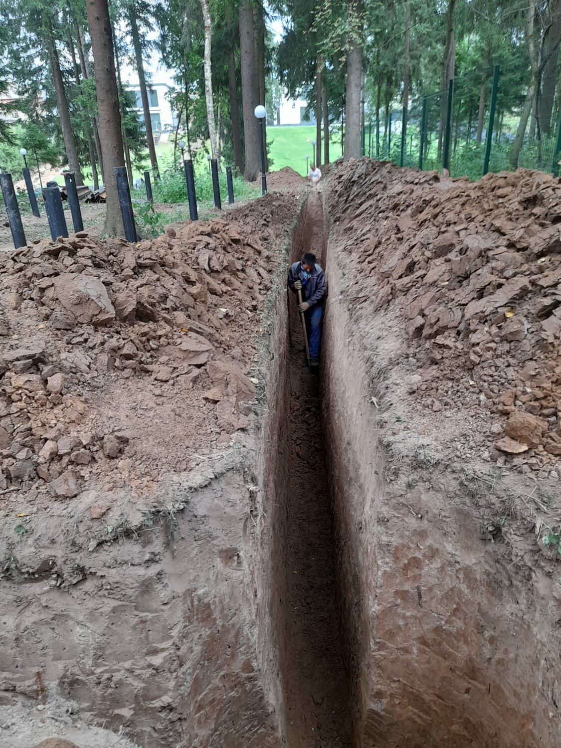 копка траншеи вручную, копать траншею, траншеи копка дмитров, траншея, бригада копка траншей