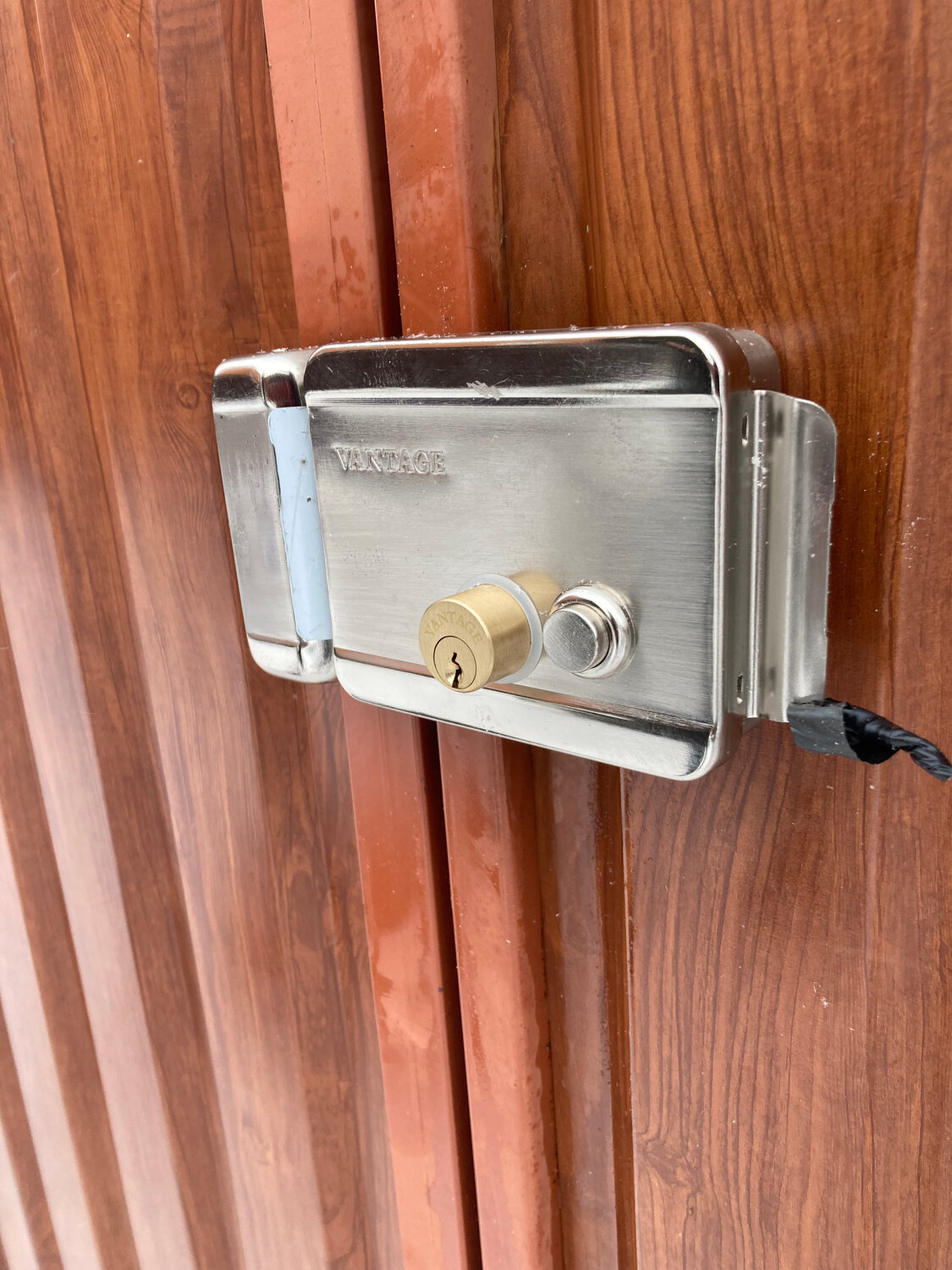 Установка гаражного замка в Реутове - Ремонт и установка замков ...